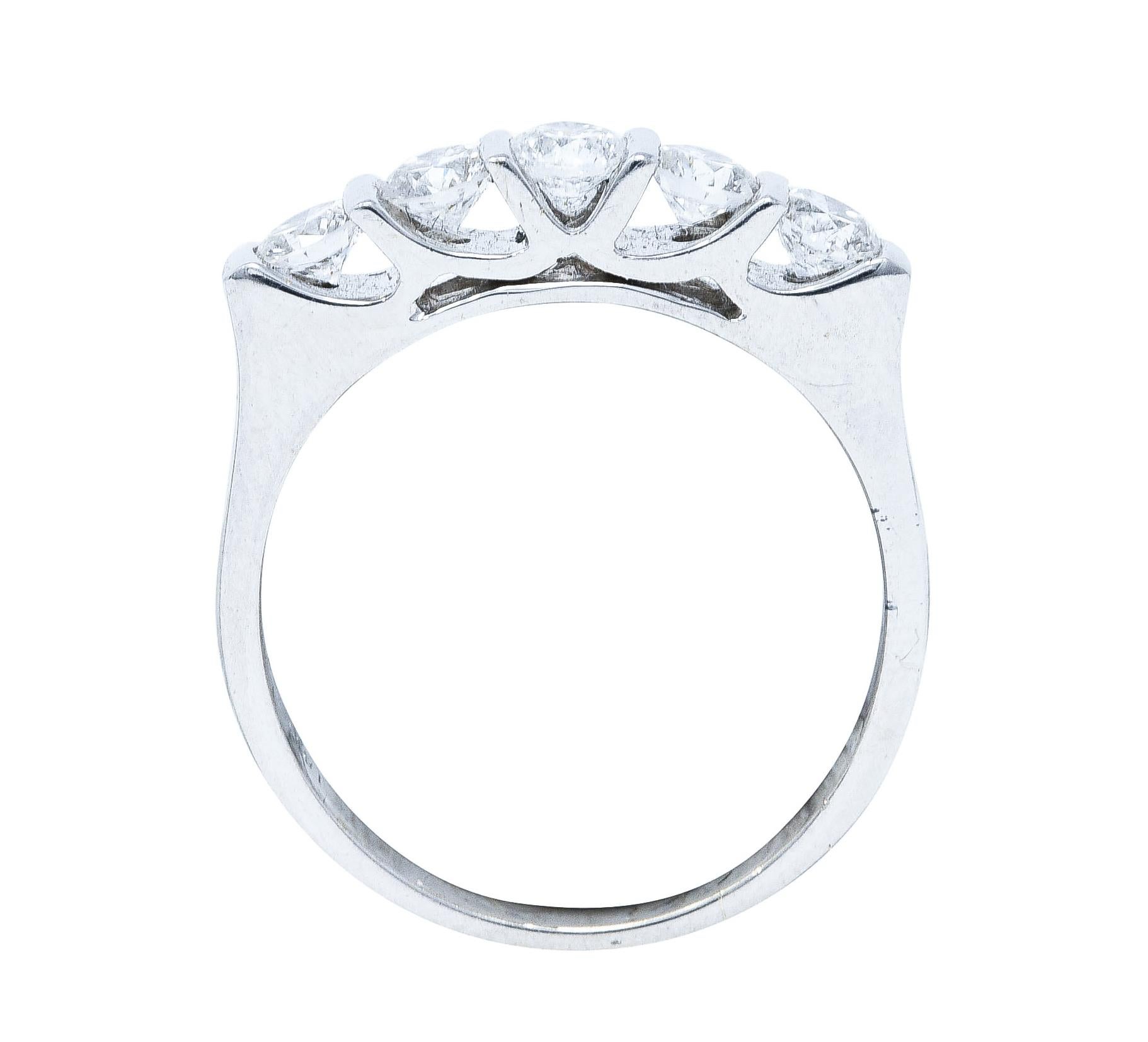 Contemporary 0.75 Carats Diamond 18 Karat White Gold Five Stone Wedding Ring For Sale 3