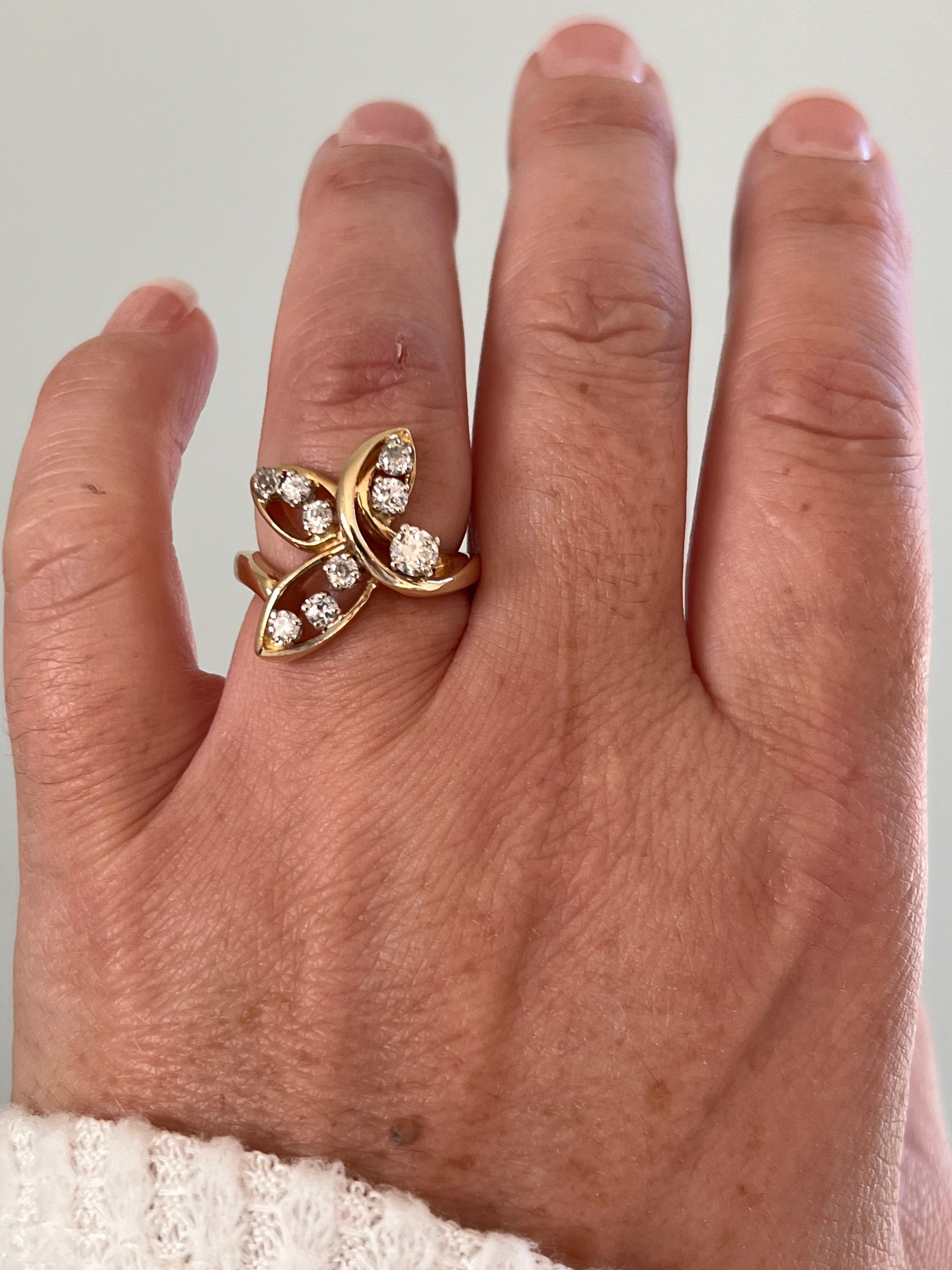 Anello contemporaneo con diamante da 0,76 carati e oro giallo 14k con design a forma libera in vendita 5