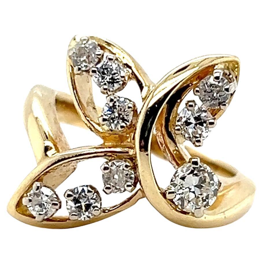 Anello contemporaneo con diamante da 0,76 carati e oro giallo 14k con design a forma libera in vendita