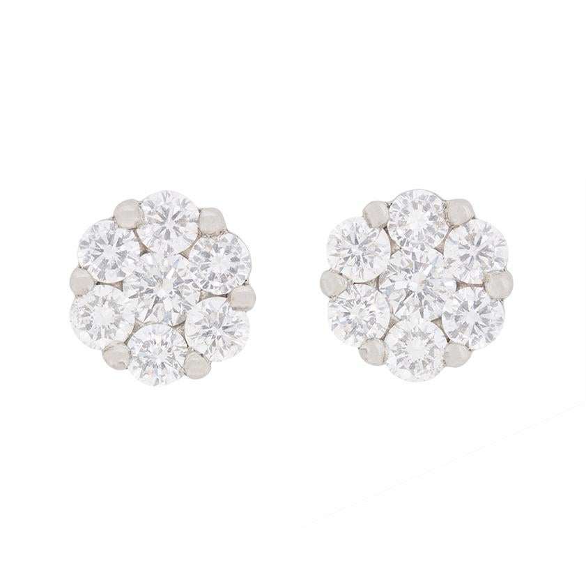 Taille brillant Contemporary 0.80ct Diamond Cluster Earrings en vente