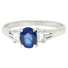 Contemporary 0.81 Carat Sapphire Diamond Platinum Gemstone Engagement Ring