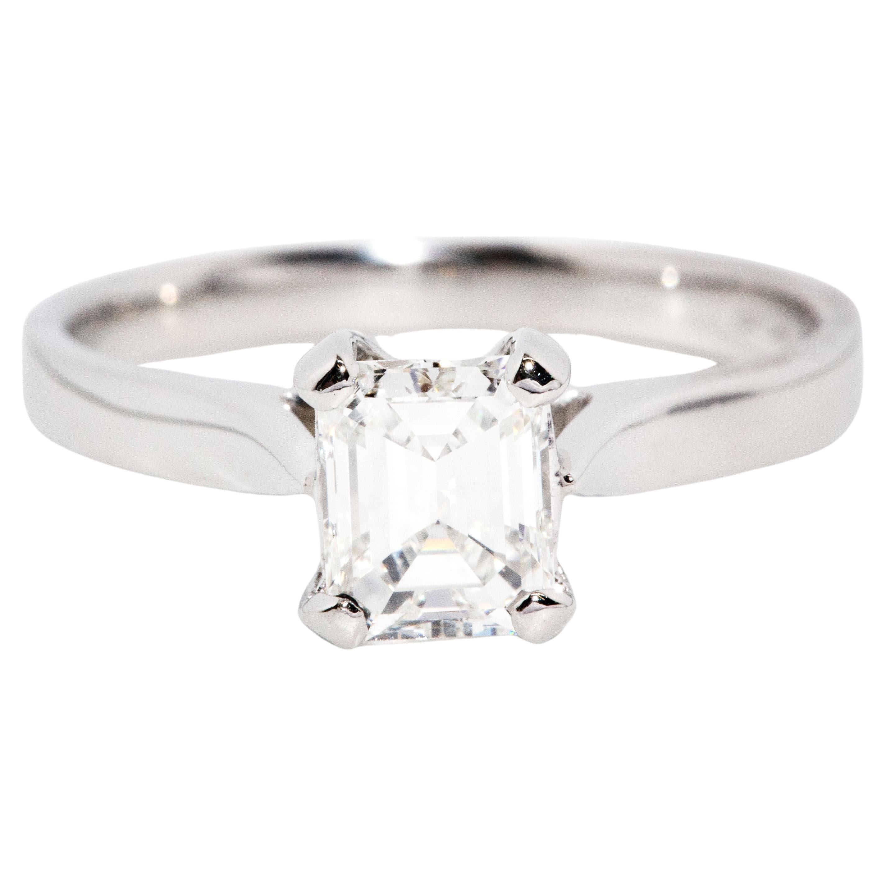 Contemporary 0.83 Carat Emerald Cut Diamond Platinum Solitaire Engagement Ring For Sale
