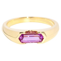 Contemporary 0,88ct Pink Sapphire Knife Edge Ring 18ct Gelbgold