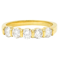 Contemporary 0.89 Carat Diamond 18 Karat Gold Bar Set Band Ring