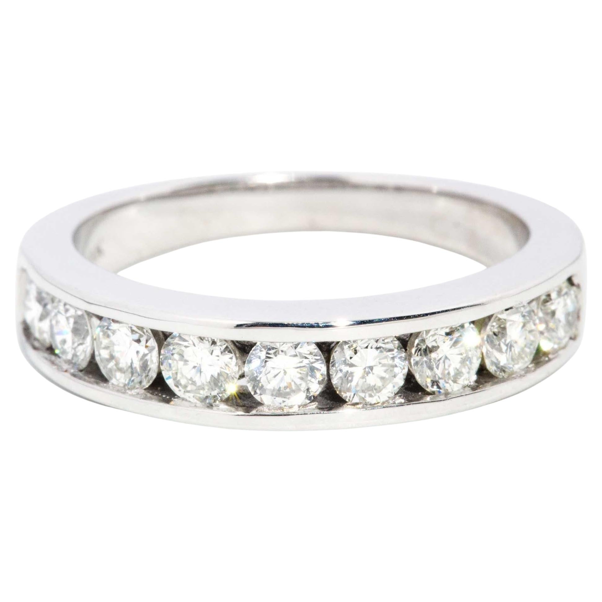Contemporary 0.90 Carat Brilliant Diamond Eternity Ring 18 Carat White Gold
