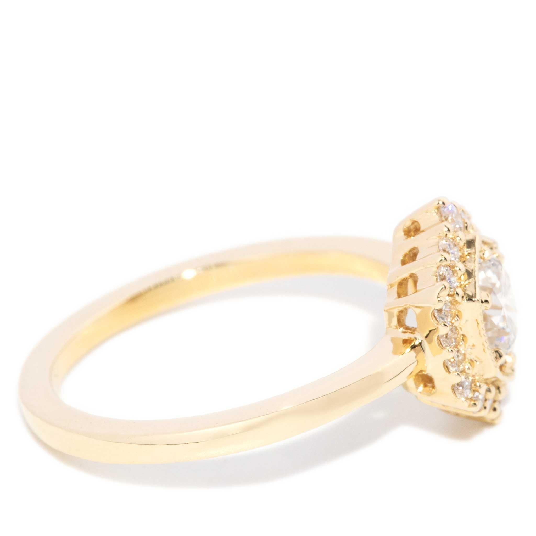 Contemporary 0.92ct Hexagonal Halo Diamond Ring 18ct Gold For Sale 2
