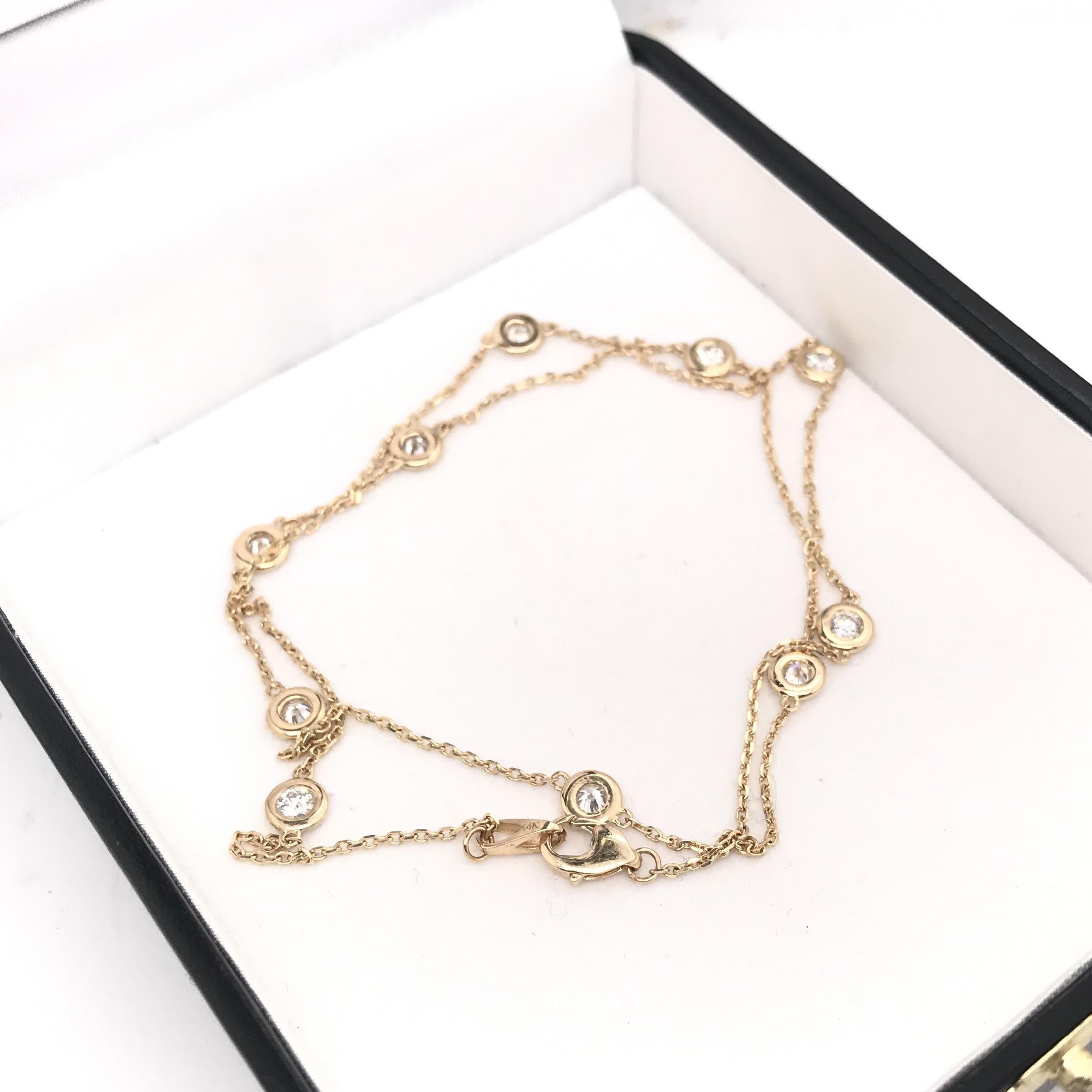Women's Contemporary 1 Carat DTW Diamond Necklace For Sale