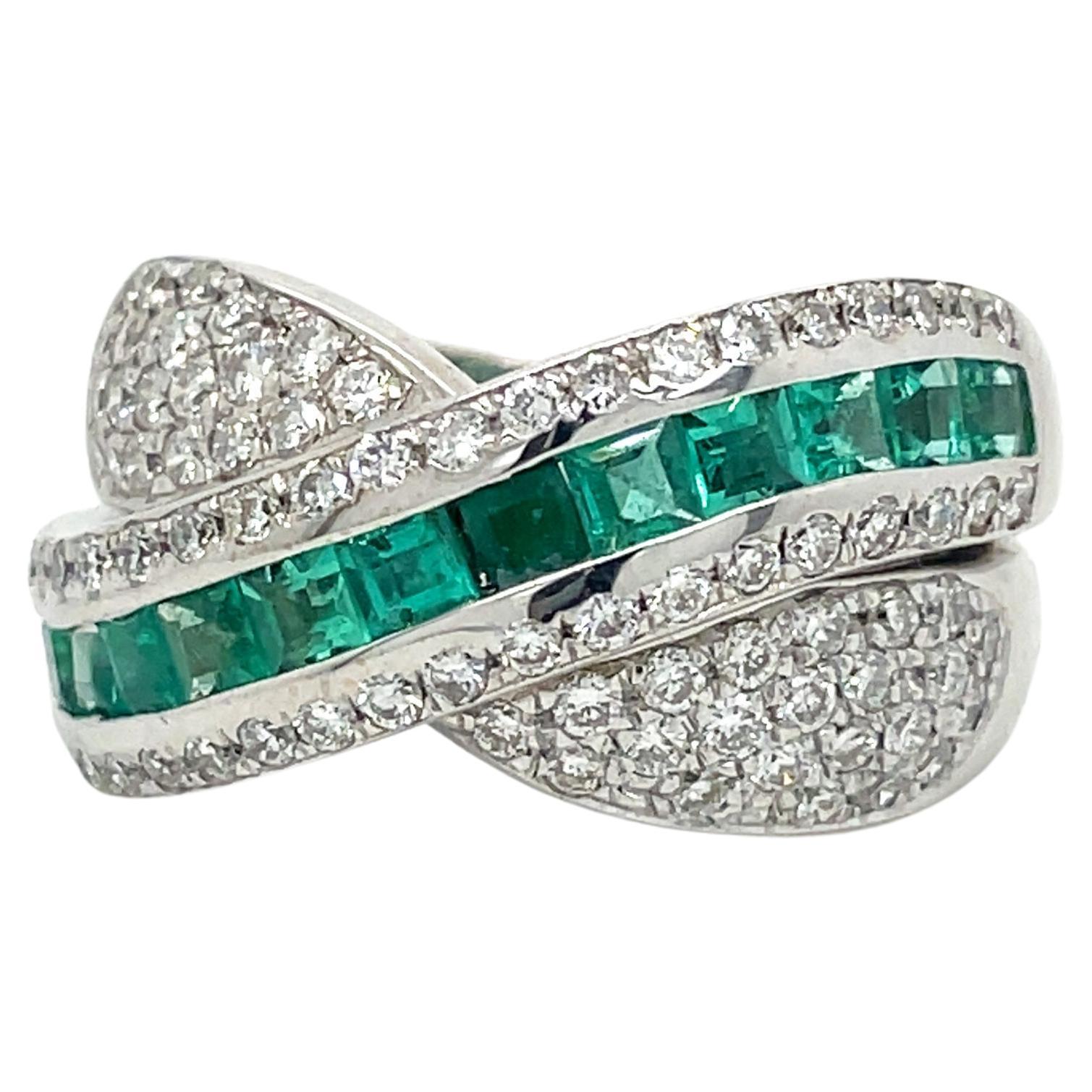 Contemporary 1.00+ Carat Emerald and Diamond Statement Ring For Sale