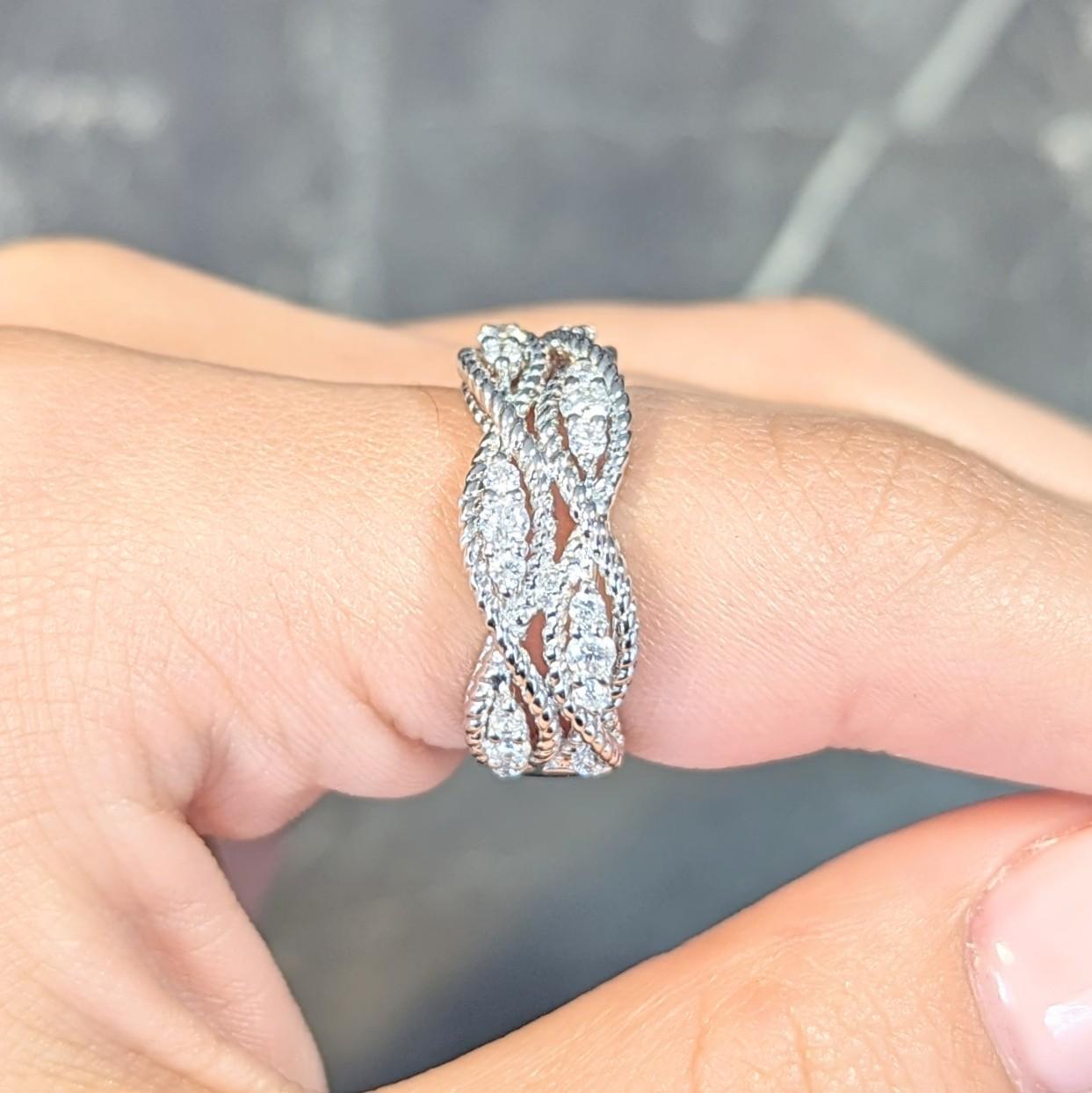Contemporary 1.00 CTW Diamond 14 Karat White Gold Rope Band Ring For Sale 7