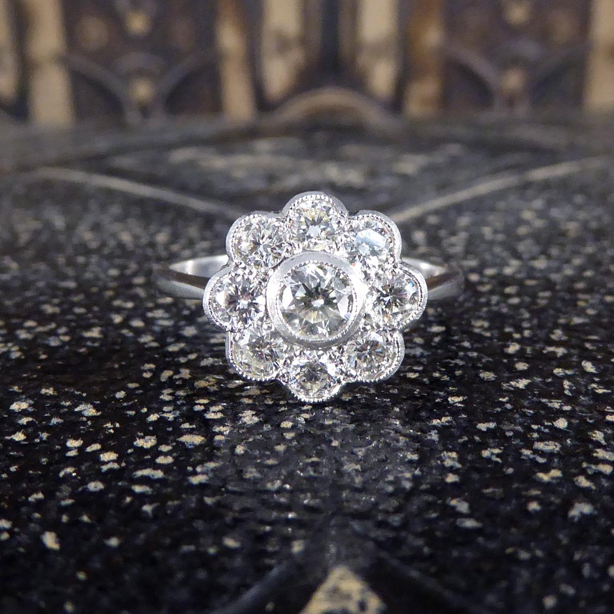 Contemporary 1.00ct Brilliant Cut Diamond Set Daisy Cluster Ring in Platinum 5