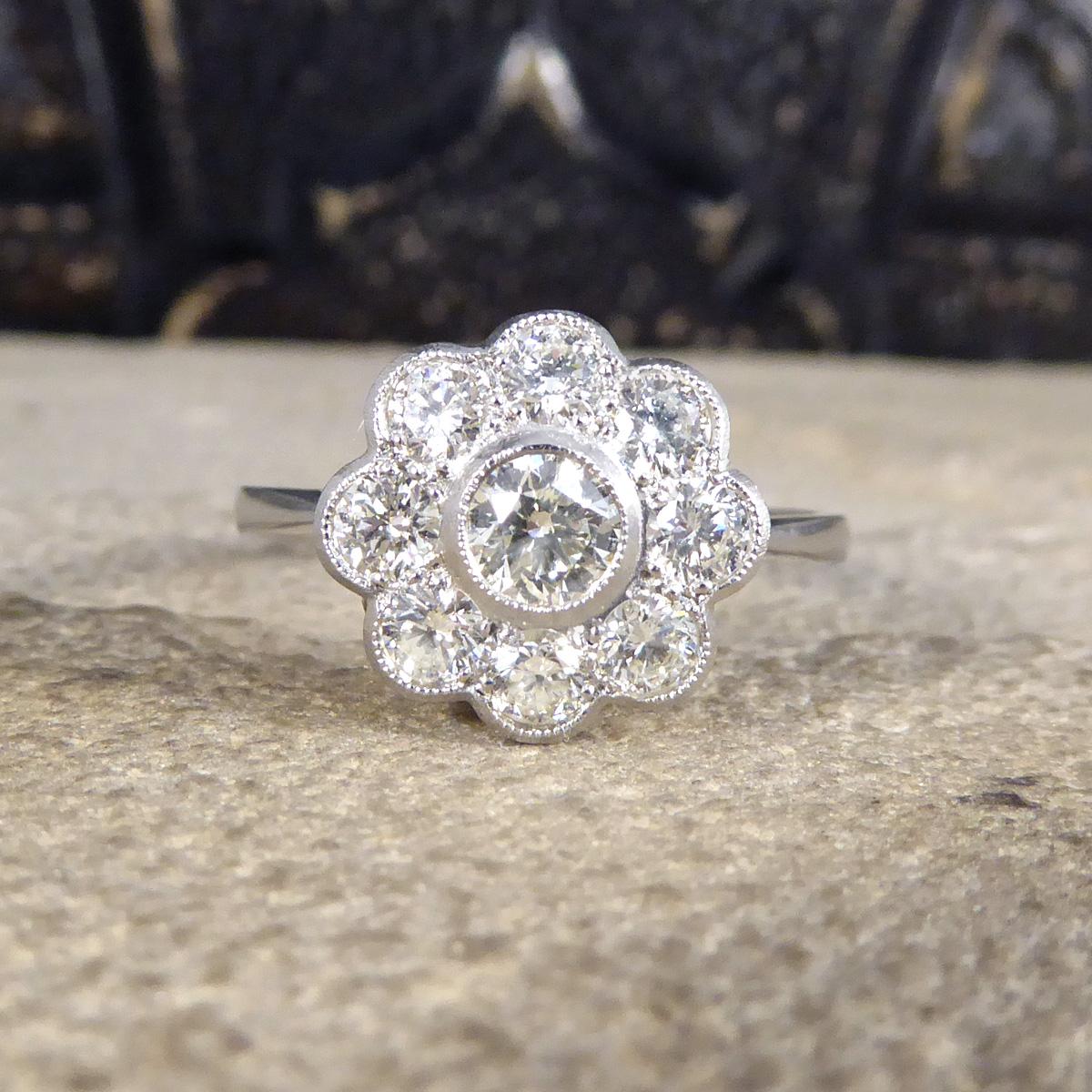 Women's or Men's Contemporary 1.00ct Brilliant Cut Diamond Set Daisy Cluster Ring in Platinum