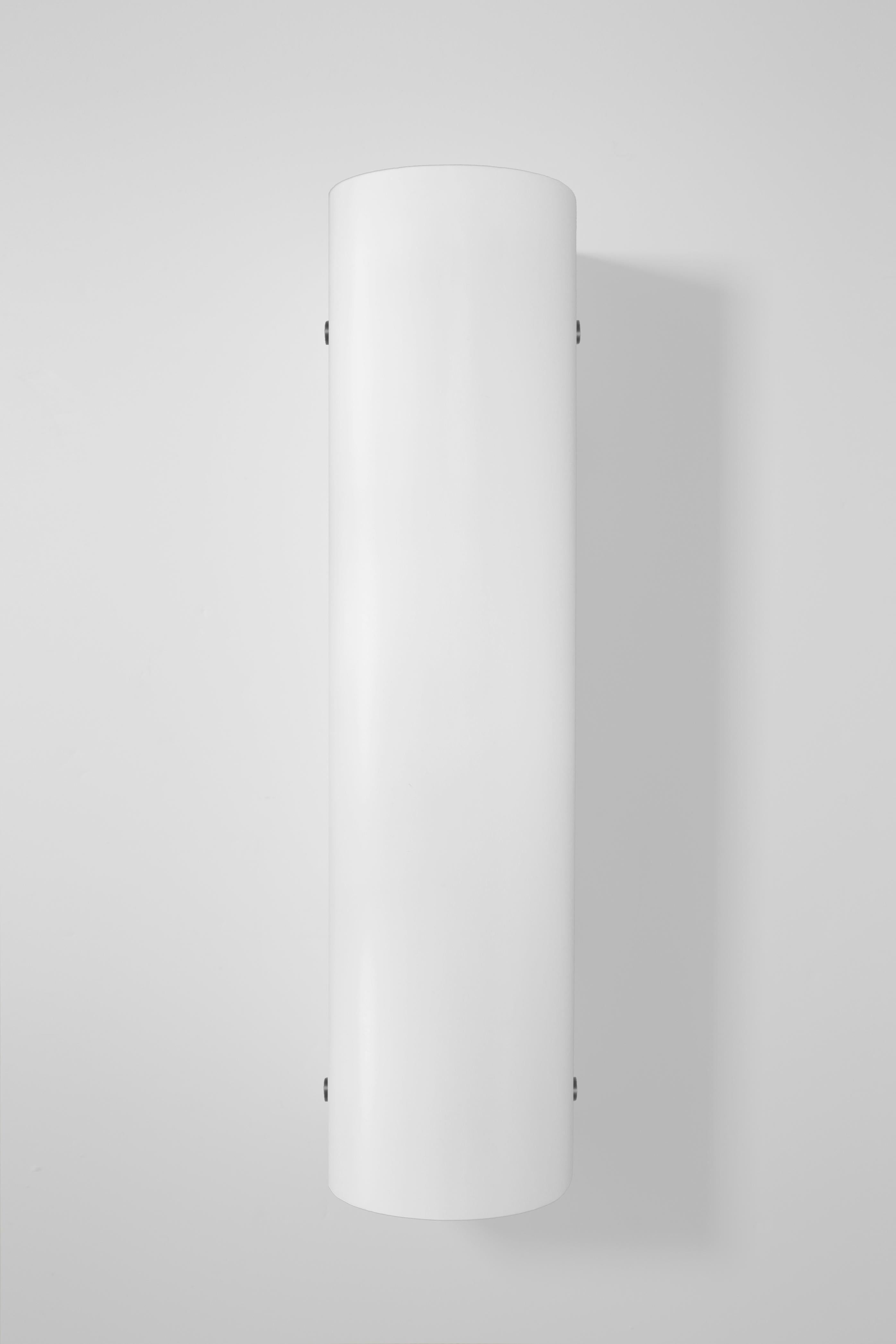 Orphan Work 101PR Sconce
Shown in primed wood with blackened brass.
Prepped for paint, plaster or wallpaper application.
Available in white primer with brushed brass or blackened.
Measures: 19” H x 4 3/4” W x 4 1/2” D
Wall or ceiling mount
Vertical
