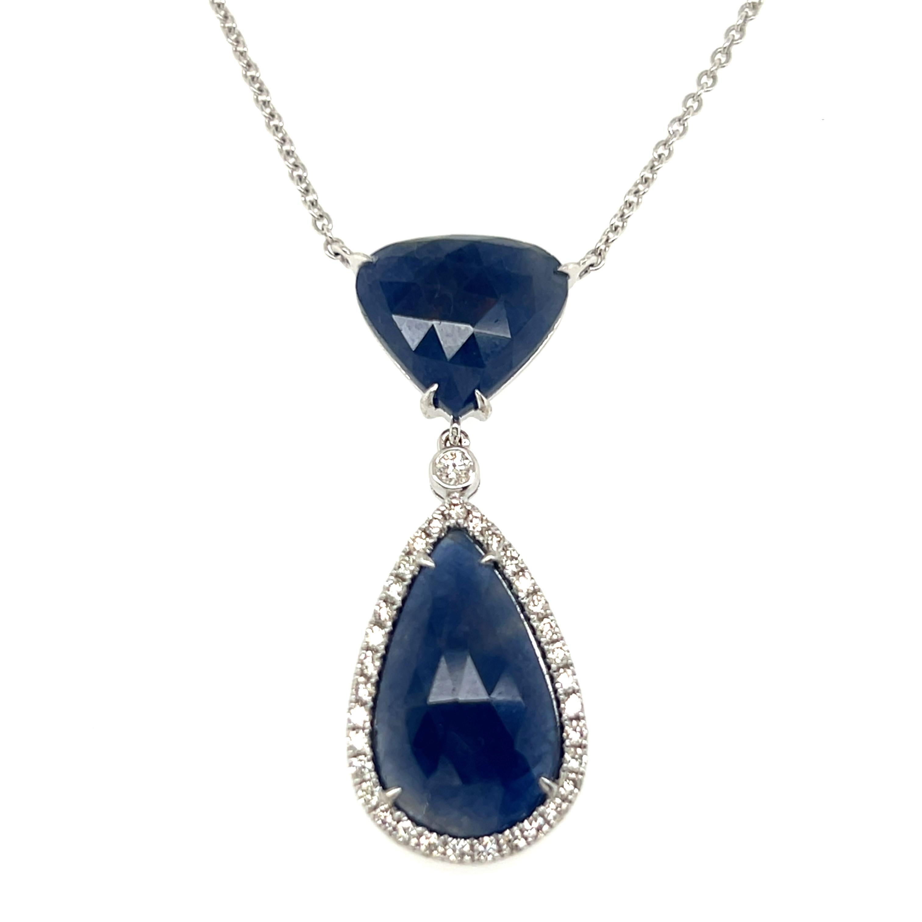 da uomo o donna Collana contemporanea con zaffiro blu scuro e diamanti in oro bianco 14k da 10,33 carati in vendita