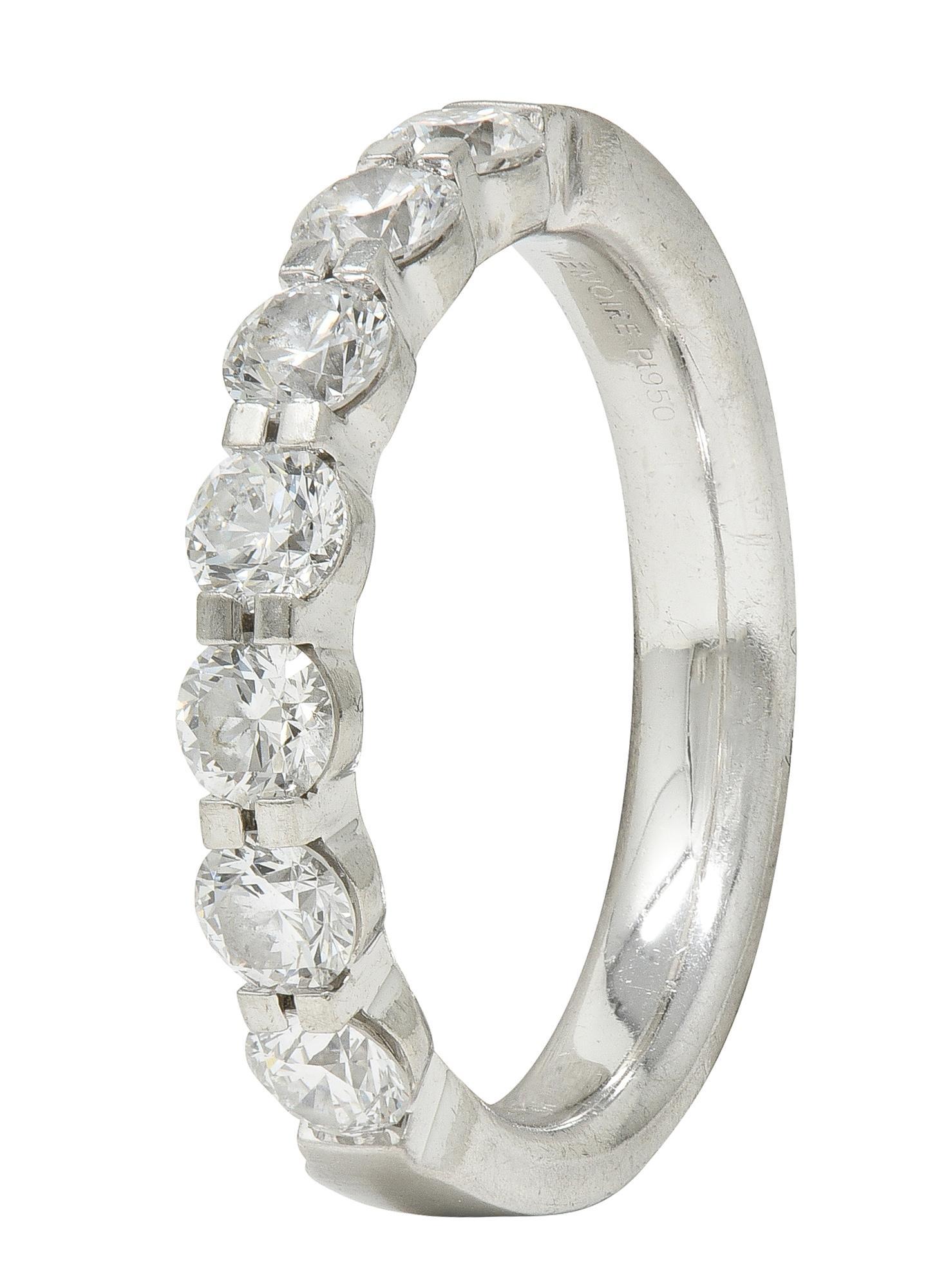 Zeitgenössischer 1,05 CTW runder Brillantschliff Diamant Platin Ehering im Zustand „Hervorragend“ im Angebot in Philadelphia, PA