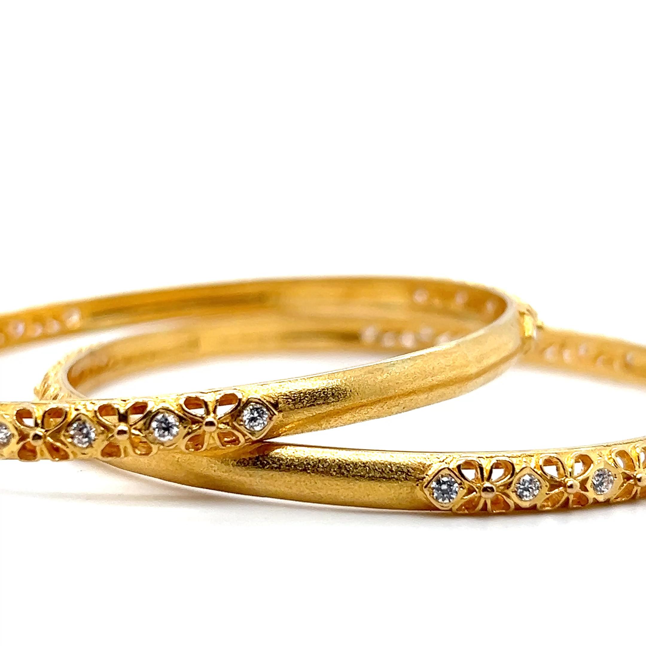 Bracelet contemporain en or jaune 18 carats et diamant 1,08 TCW en vente 6