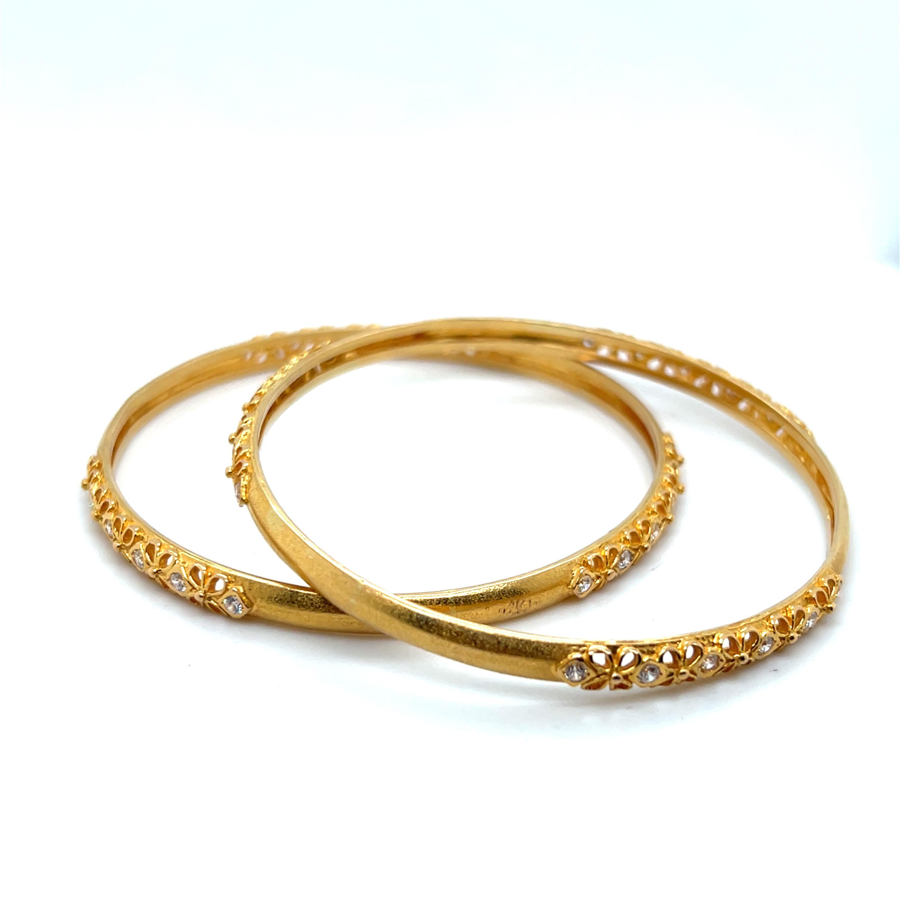 Bracelet contemporain en or jaune 18 carats et diamant 1,08 TCW en vente 7