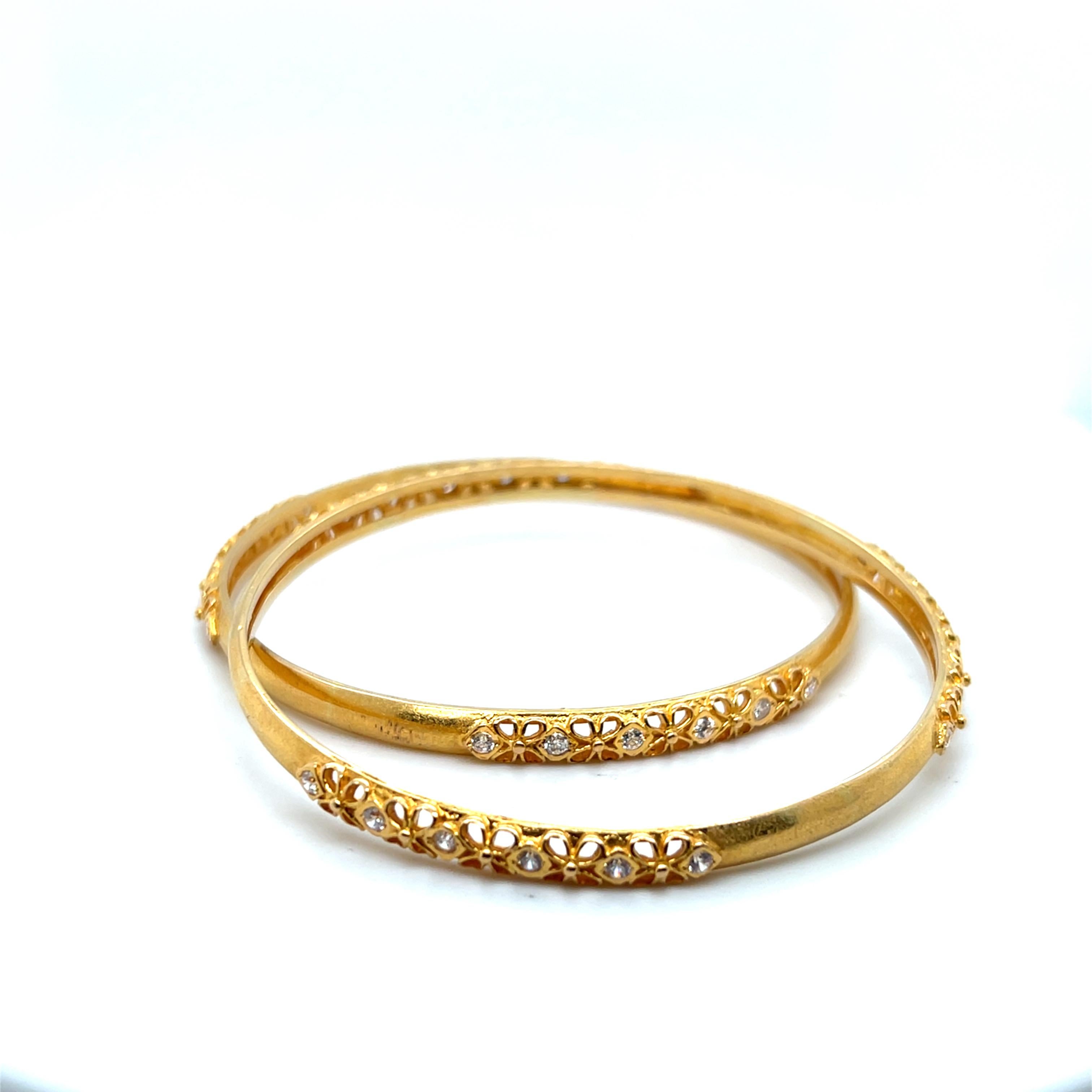Bracelet contemporain en or jaune 18 carats et diamant 1,08 TCW en vente 8