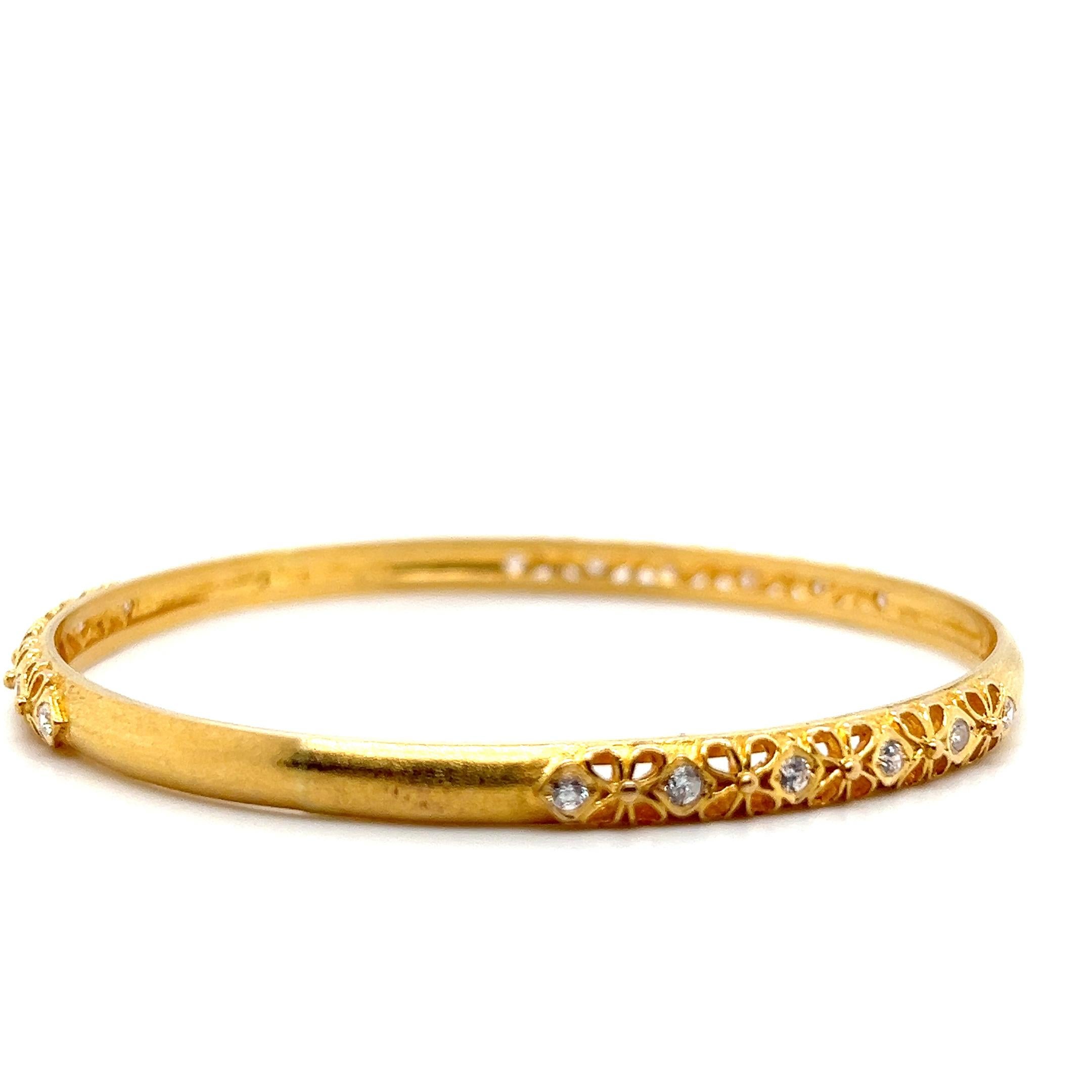 Bracelet contemporain en or jaune 18 carats et diamant 1,08 TCW en vente 1