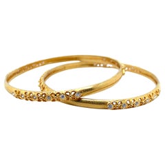 Bracciale contemporaneo con diamanti da 1,08 TCW e oro giallo 18K