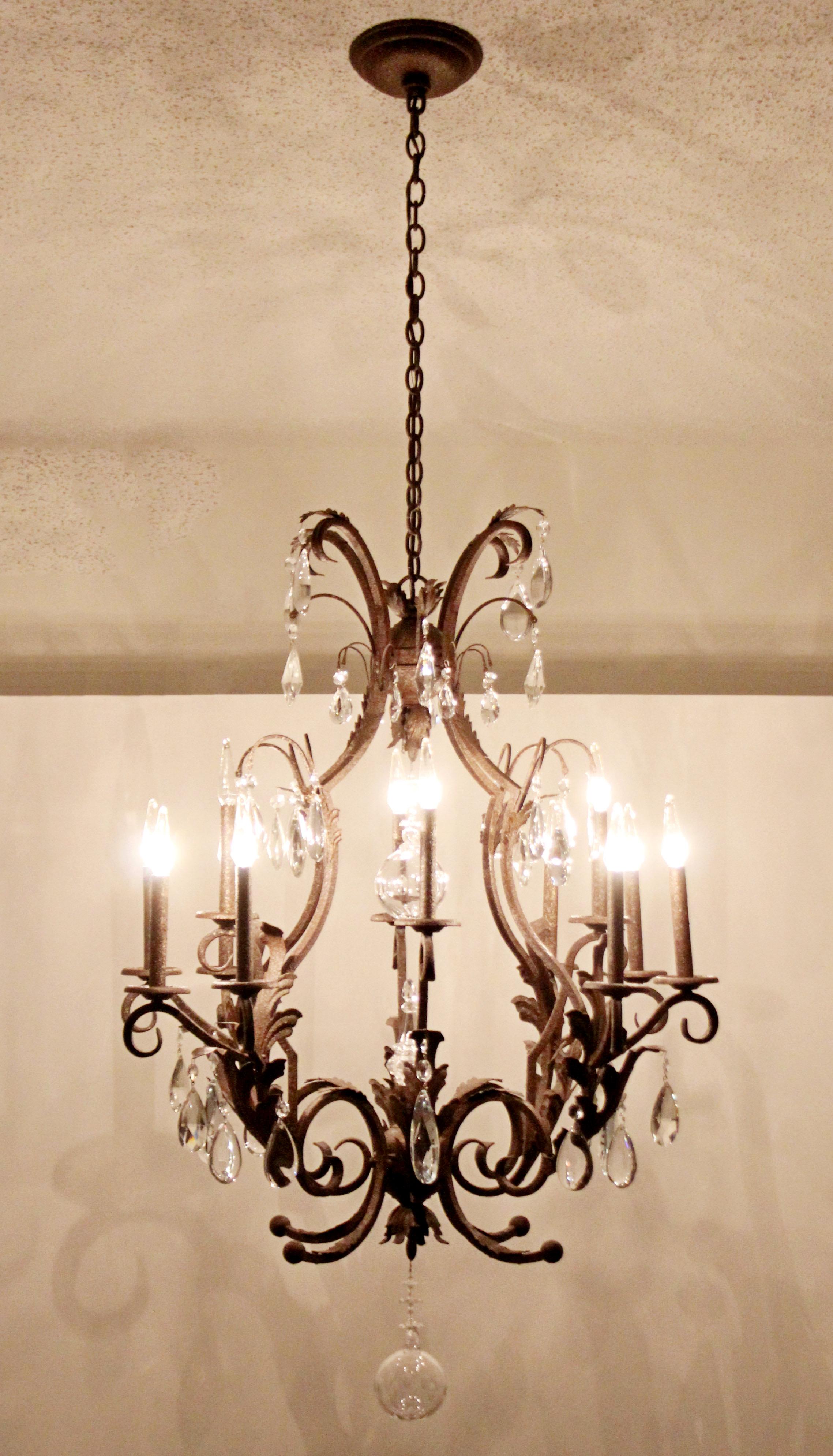 For your consideration is a massive chandelier, with eleven arms. In excellent condition. The dimensions are 73