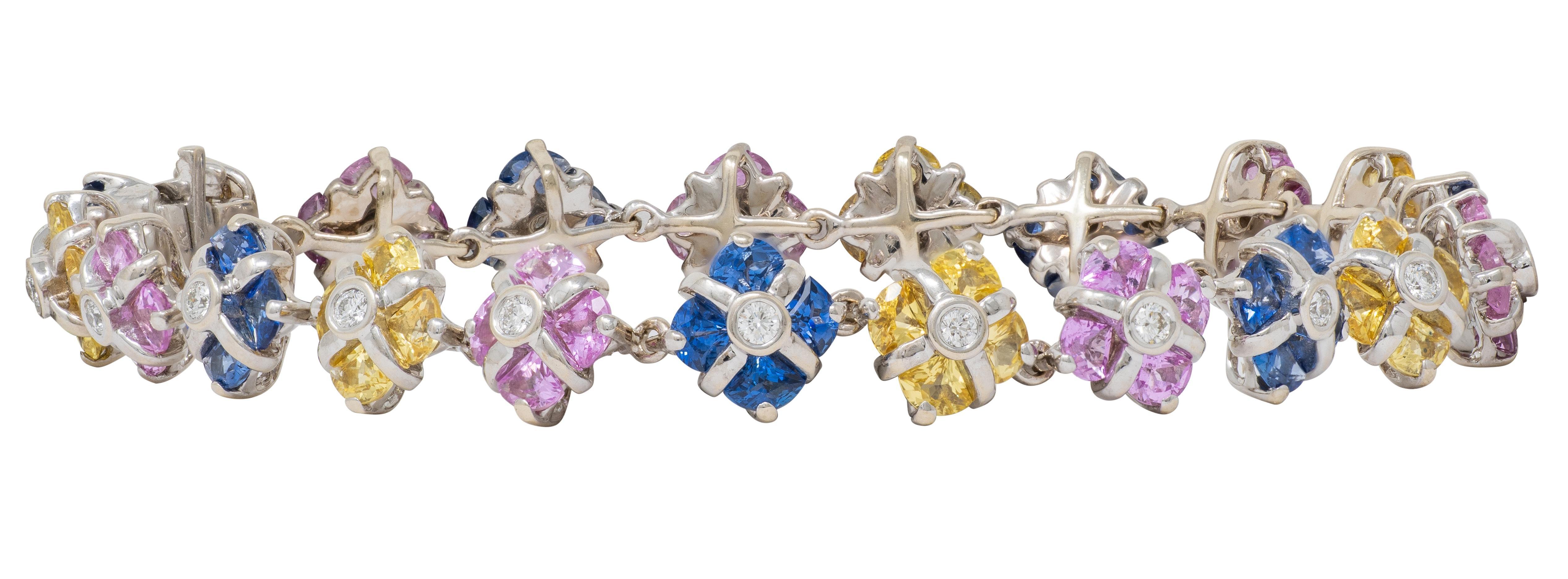 Contemporary 11.02 CTW Party Color Sapphires Diamond 18K Gold Bracelet en vente 4