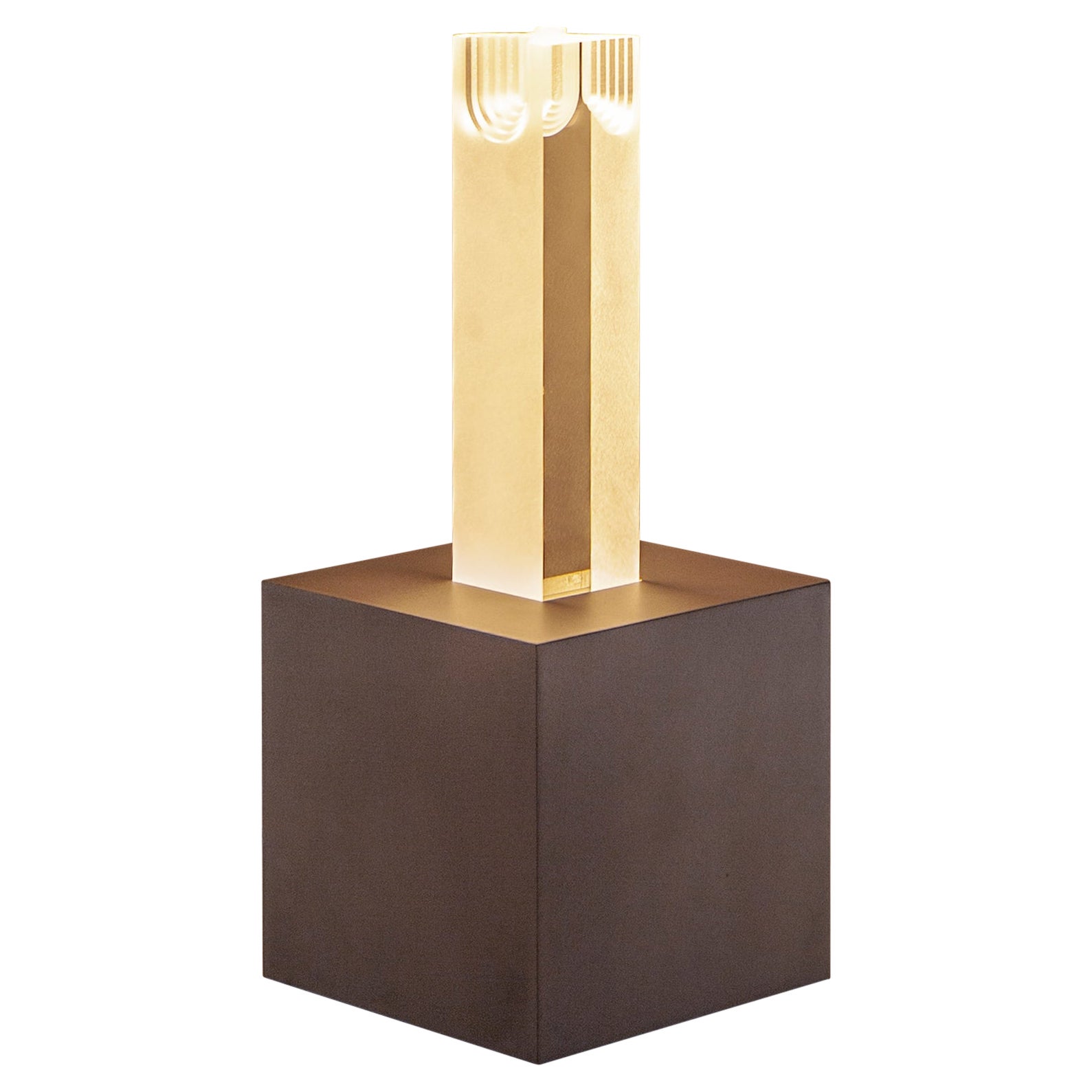 Lampada da terra Contemporary 11°14 "S, acrilico opaco e alluminio, di Yonathan Moore