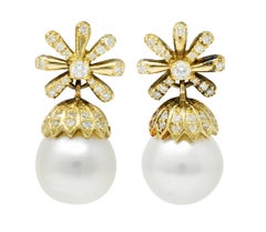 Contemporary 1.15 Carats Diamond Cultured Pearl 18 Karat Gold Drop Earrings