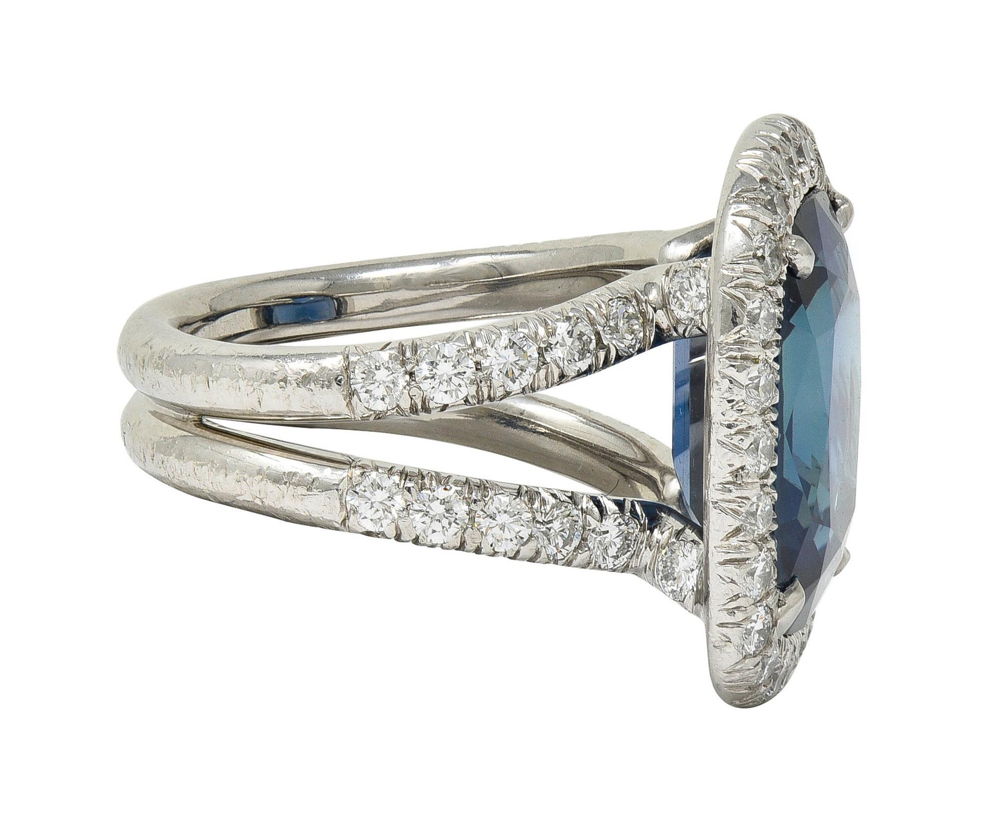 Anello aureolato in platino con zaffiro senza calore 11,50 CTW AGL In condizioni ottime in vendita a Philadelphia, PA