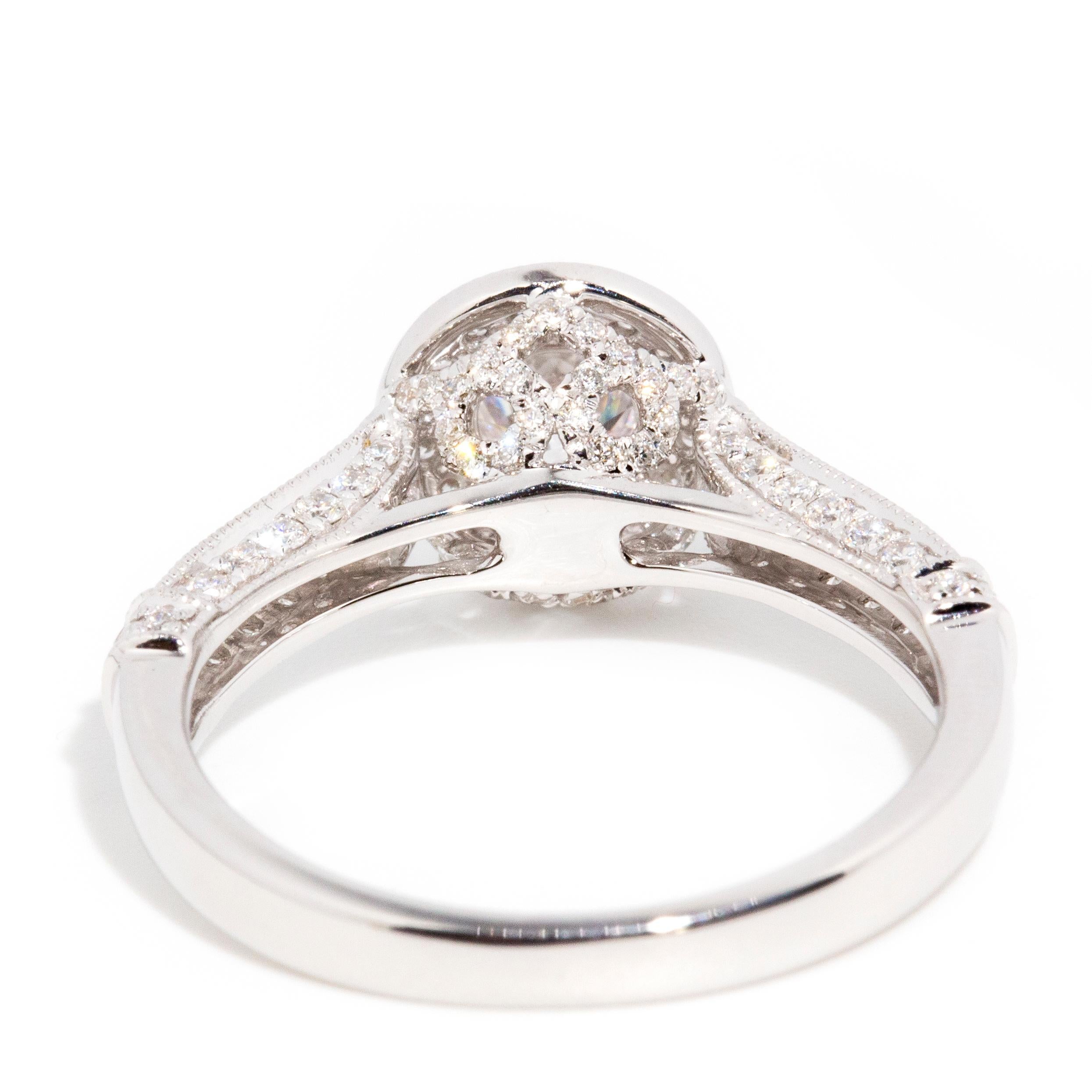 Contemporary 1.20 Carat Diamond Halo Cluster Engagement Ring 18 Carat White Gold For Sale 5