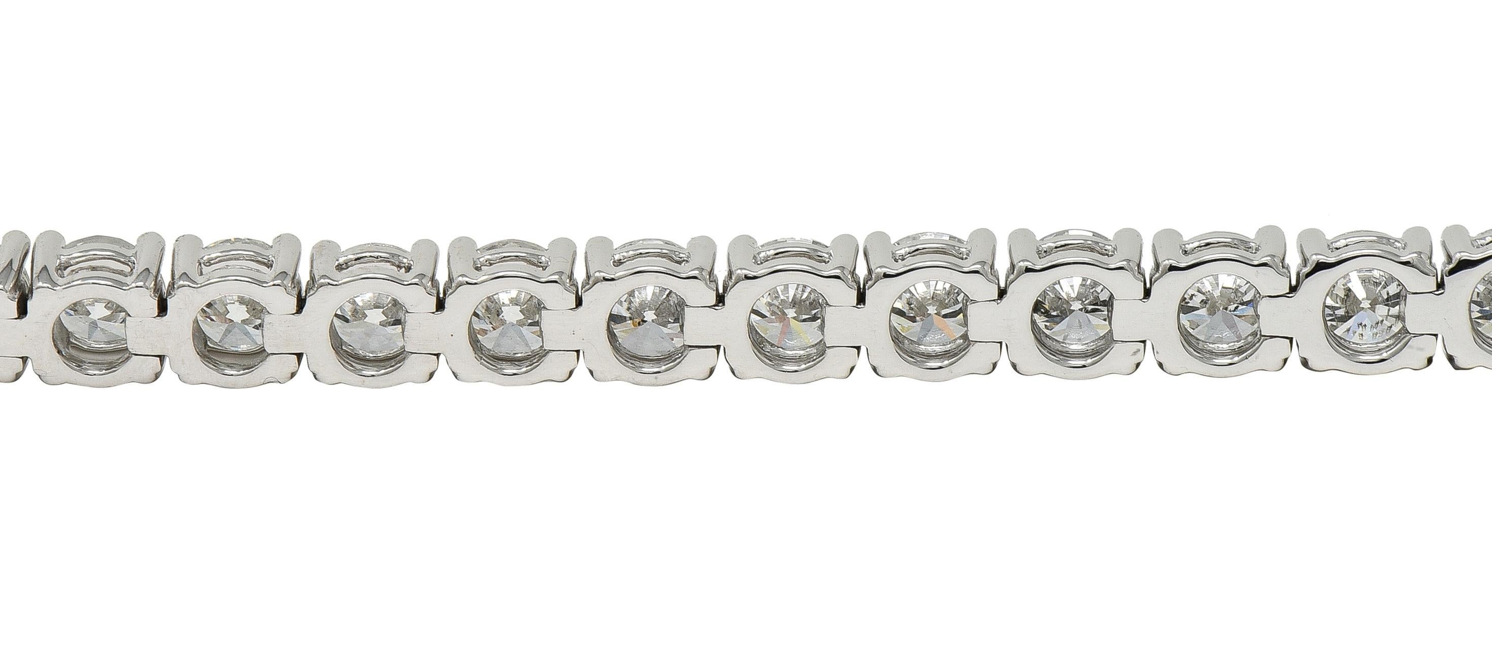 Bracciale tennis contemporaneo in platino con diamanti tondi e brillanti da 12,37 CTW in vendita 2