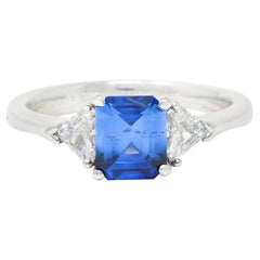 Contemporary 1.25 Carats Sapphire Diamond Three Stone Ring