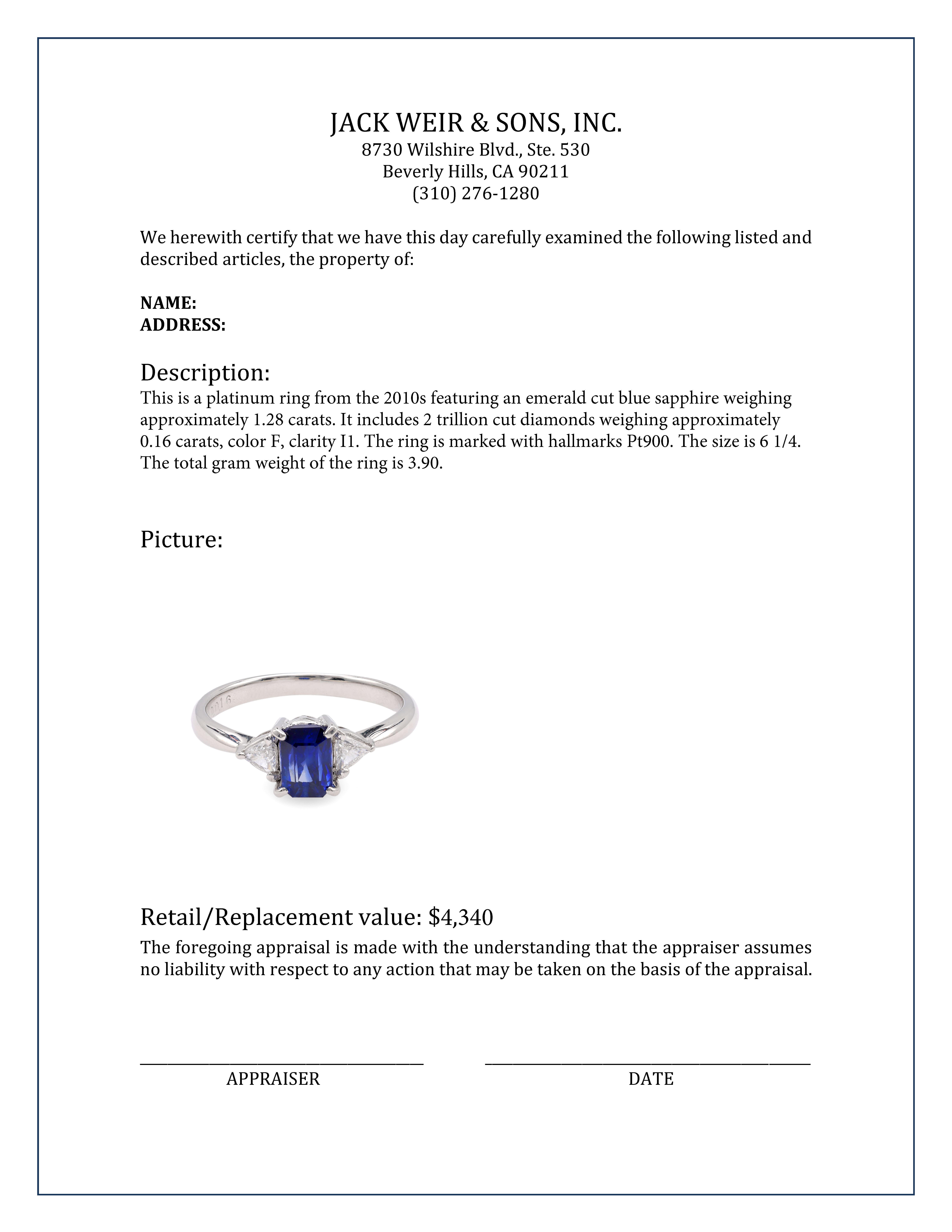 Women's or Men's Contemporary 1.28 Carat Emerald Cut Sapphire Diamond Platinum Ring
