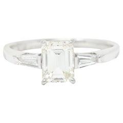 Contemporary 1.28 Carats Emerald Cut Diamond Platinum Engagement Ring