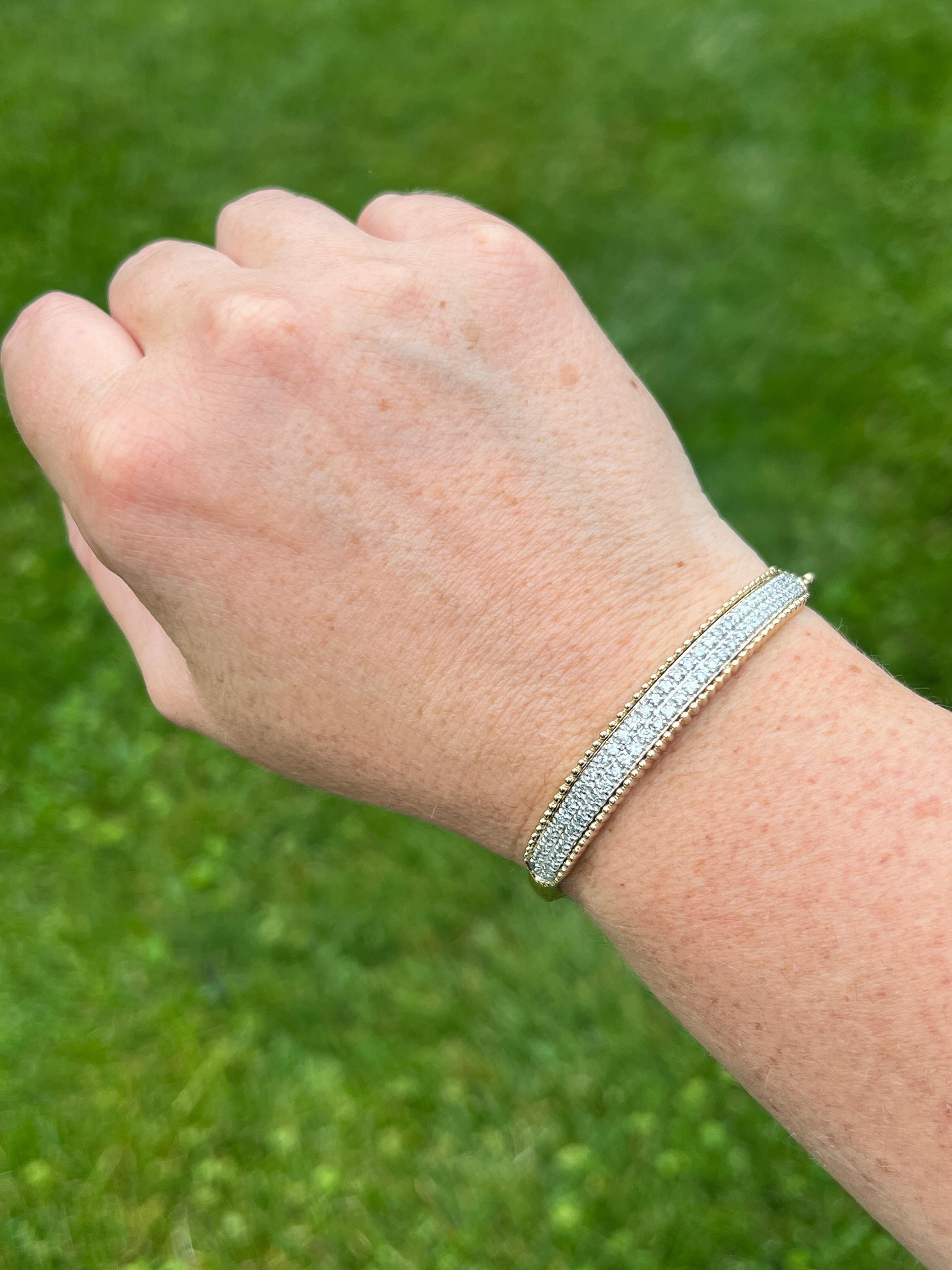Women's or Men's Contemporary 1.32 TCW Diamond 14k Yellow and White Gold Hinged Bangle Bracelet For Sale