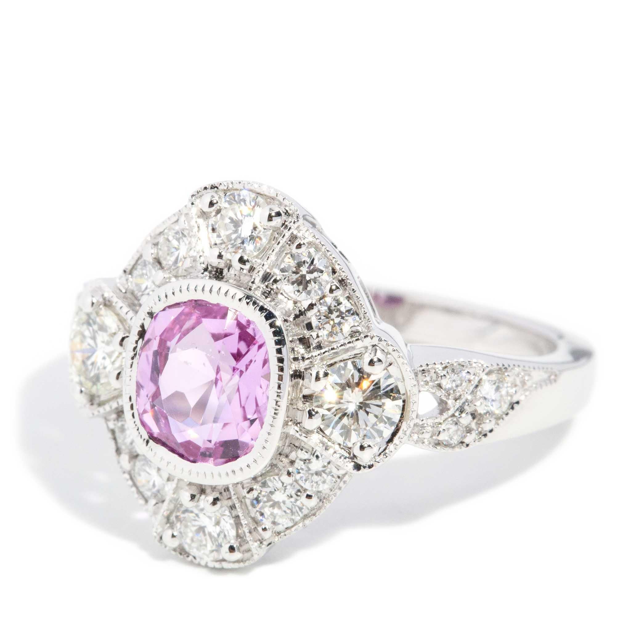 Contemporary 1,37ct Pink Sapphire & Diamant Ring 18ct Weißgold 1