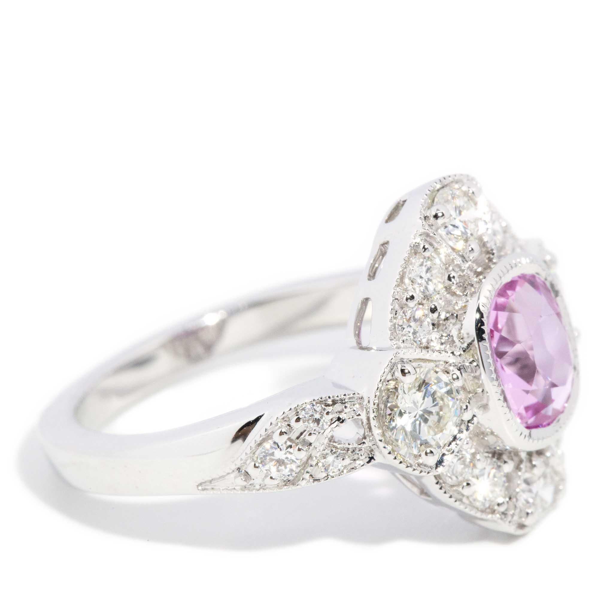 Contemporary 1,37ct Pink Sapphire & Diamant Ring 18ct Weißgold 3
