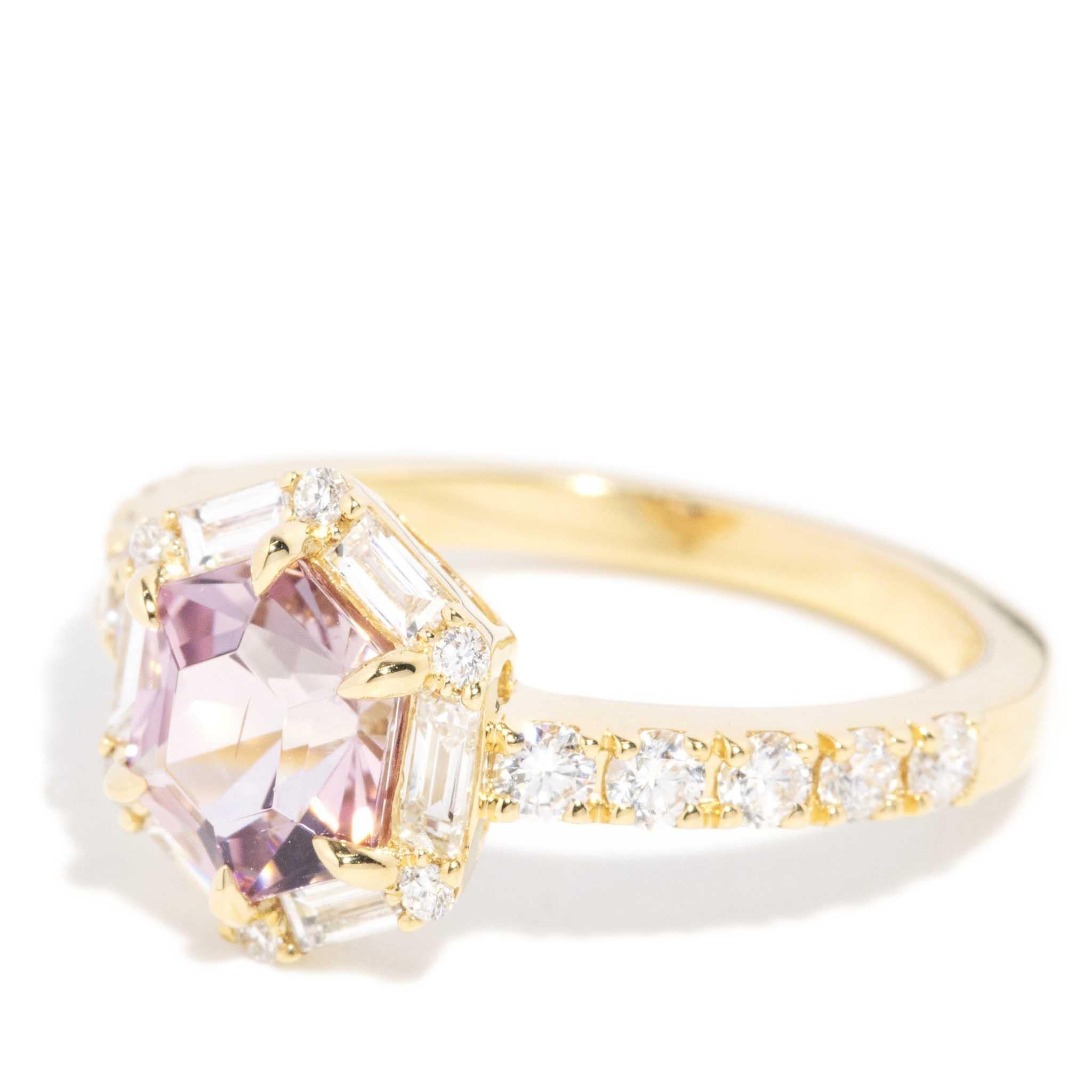 Contemporary 1.38 Carat Pink Tourmaline & Diamond Hexagonal Ring 18 Carat Gold In New Condition For Sale In Hamilton, AU