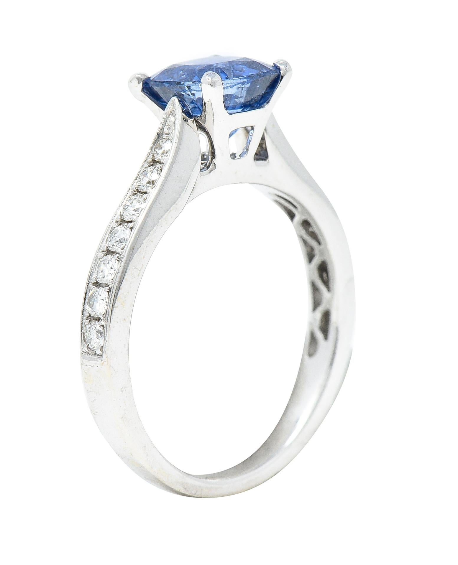 Contemporary 1.38 Carats Sapphire Diamond 18 Karat White Gold Gemstone Ring 3