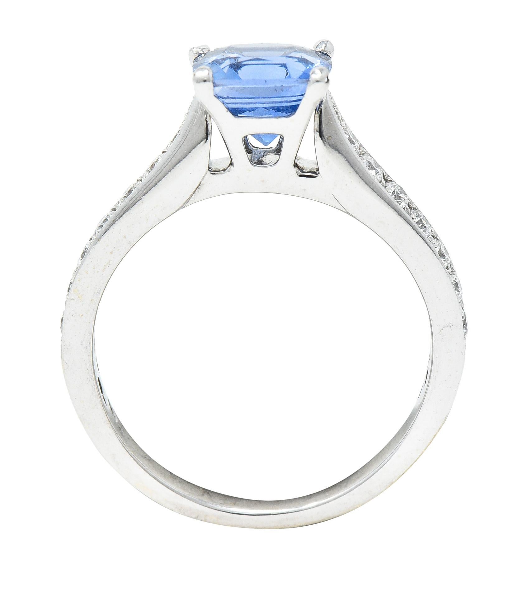 Contemporary 1.38 Carats Sapphire Diamond 18 Karat White Gold Gemstone Ring 4