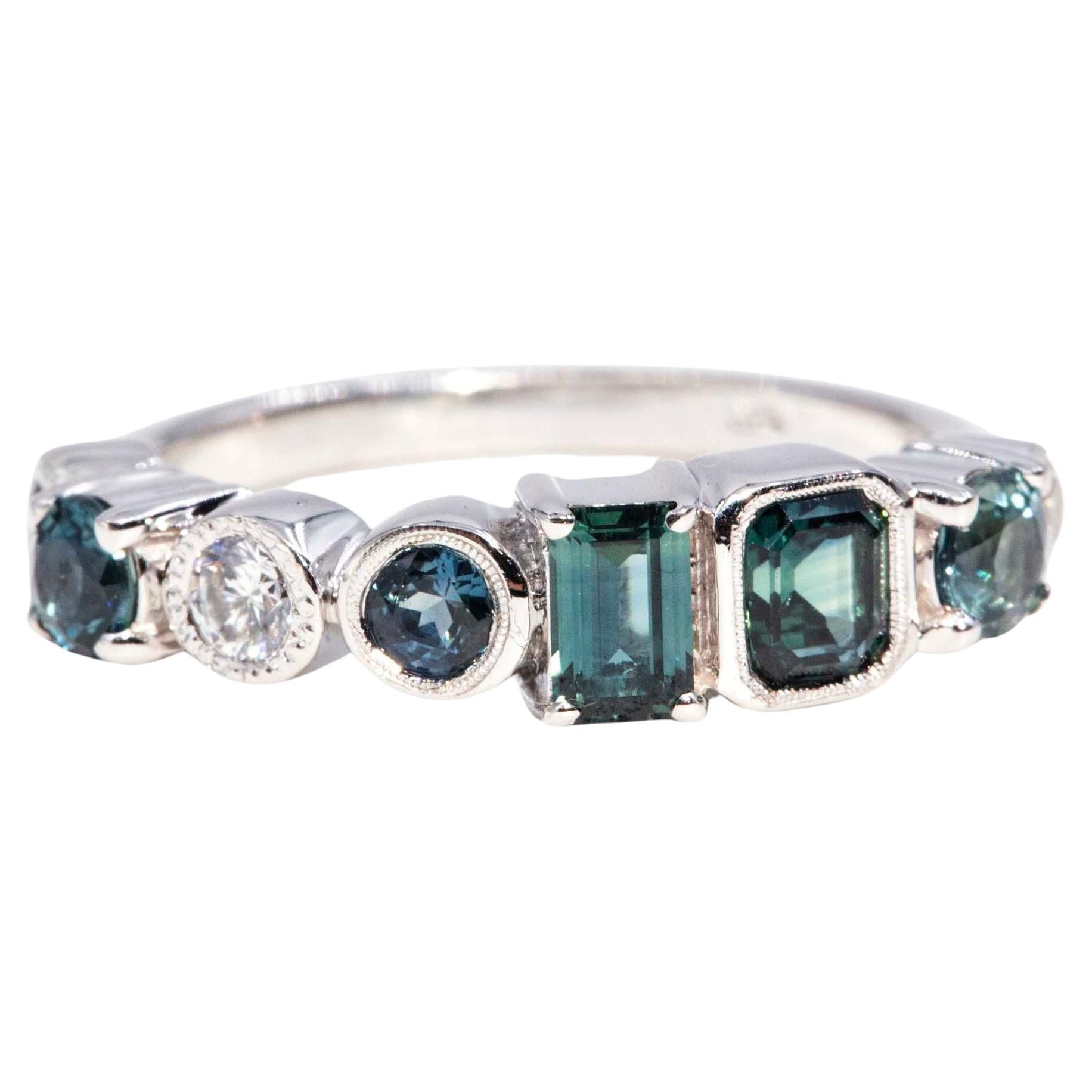 Contemporary 1,40 Karat Teal & Blauer Saphir & Diamant Ring aus 18 Karat Weißgold