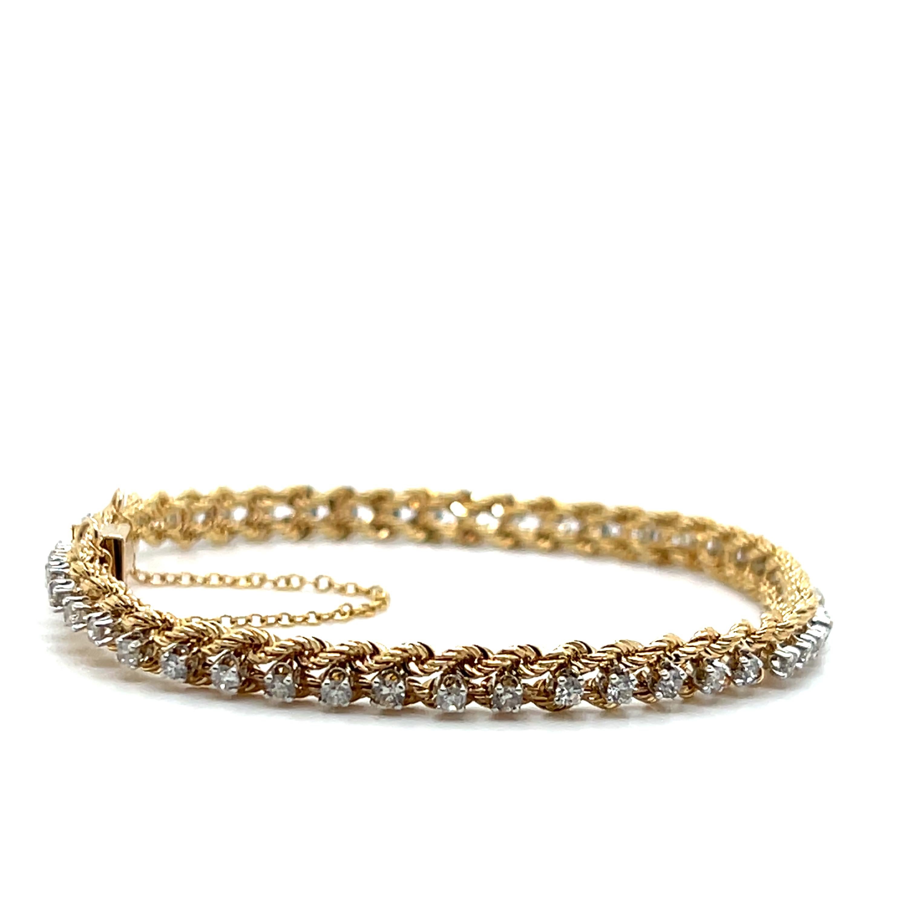 De los hombres Pulsera contemporánea de cuerda retorcida de oro de 14k de dos tonos y 1,44 tcw de diamantes en venta