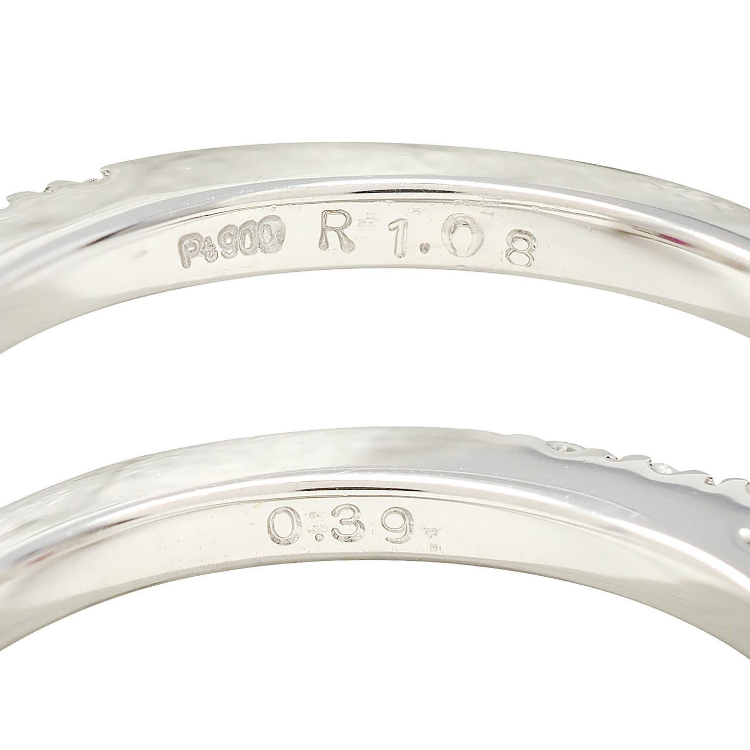 AM Contemporary 1.47 CTW Cushion Cut Ruby Diamond Platinum Square Halo Ring (bague à halo carré en platine) en vente 1