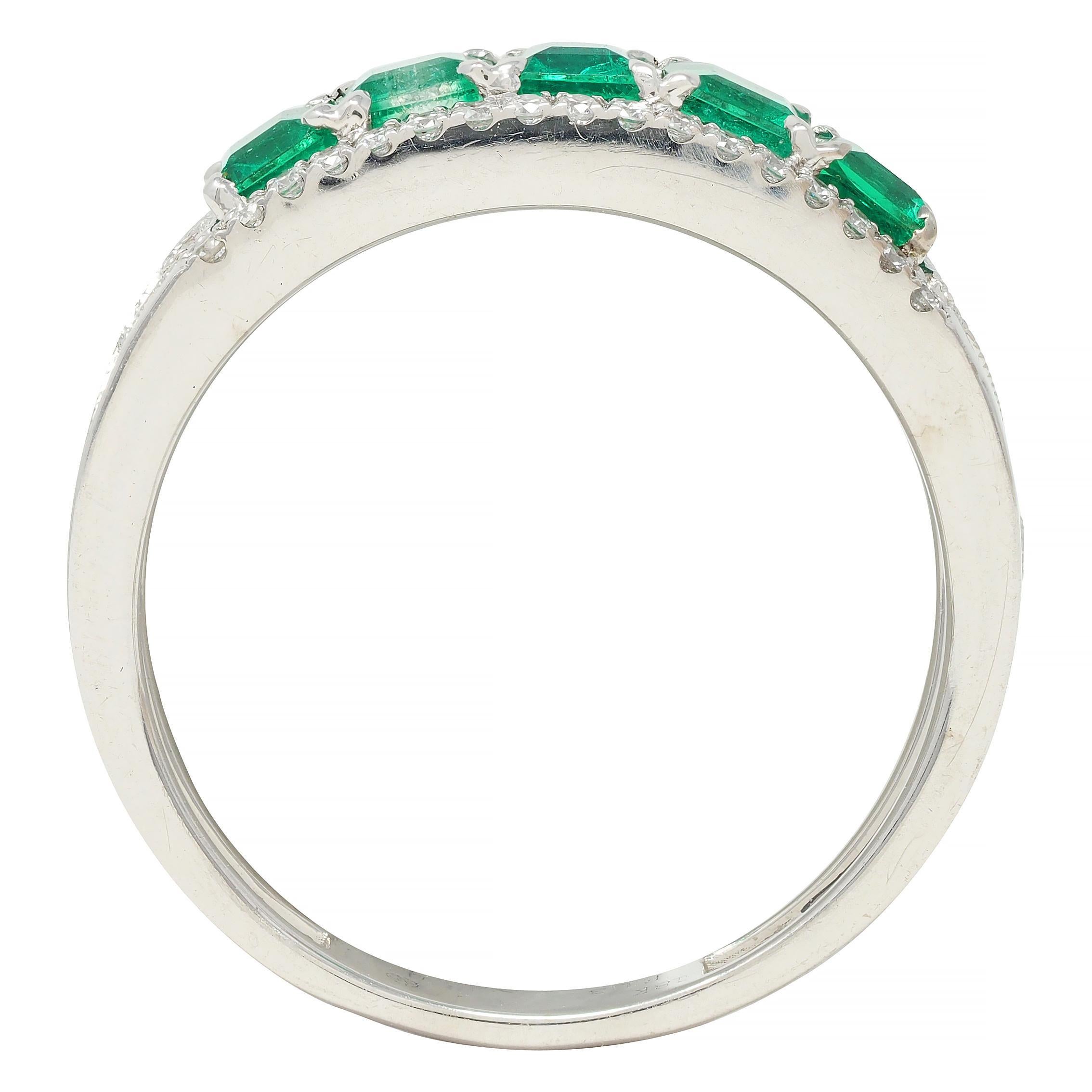 Contemporary 1.47 CTW Emerald Diamond 18 Karat White Gold Heart Band Ring For Sale 2