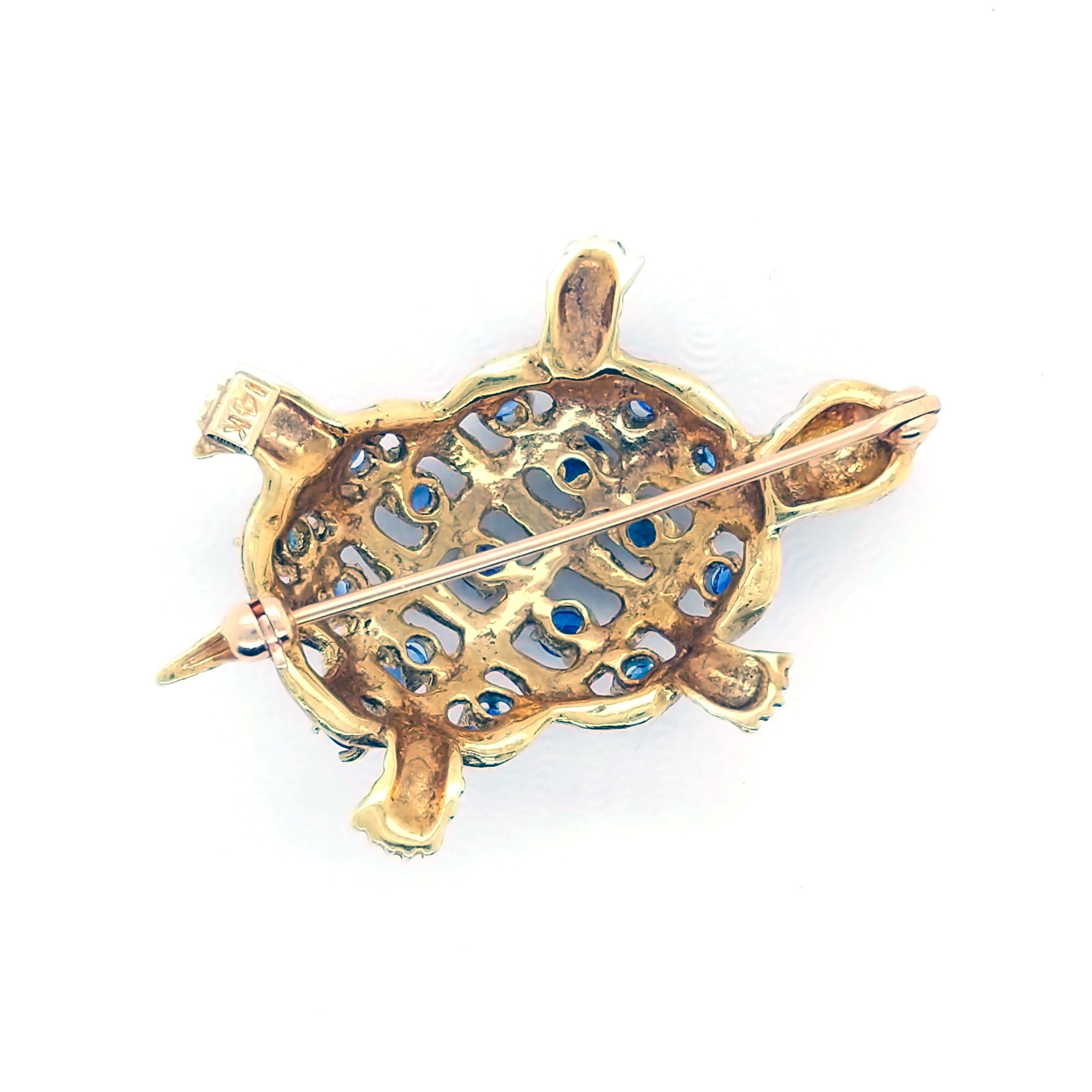 Contemporary 14 Karat Gold und Saphir Schildkröte Pin 2