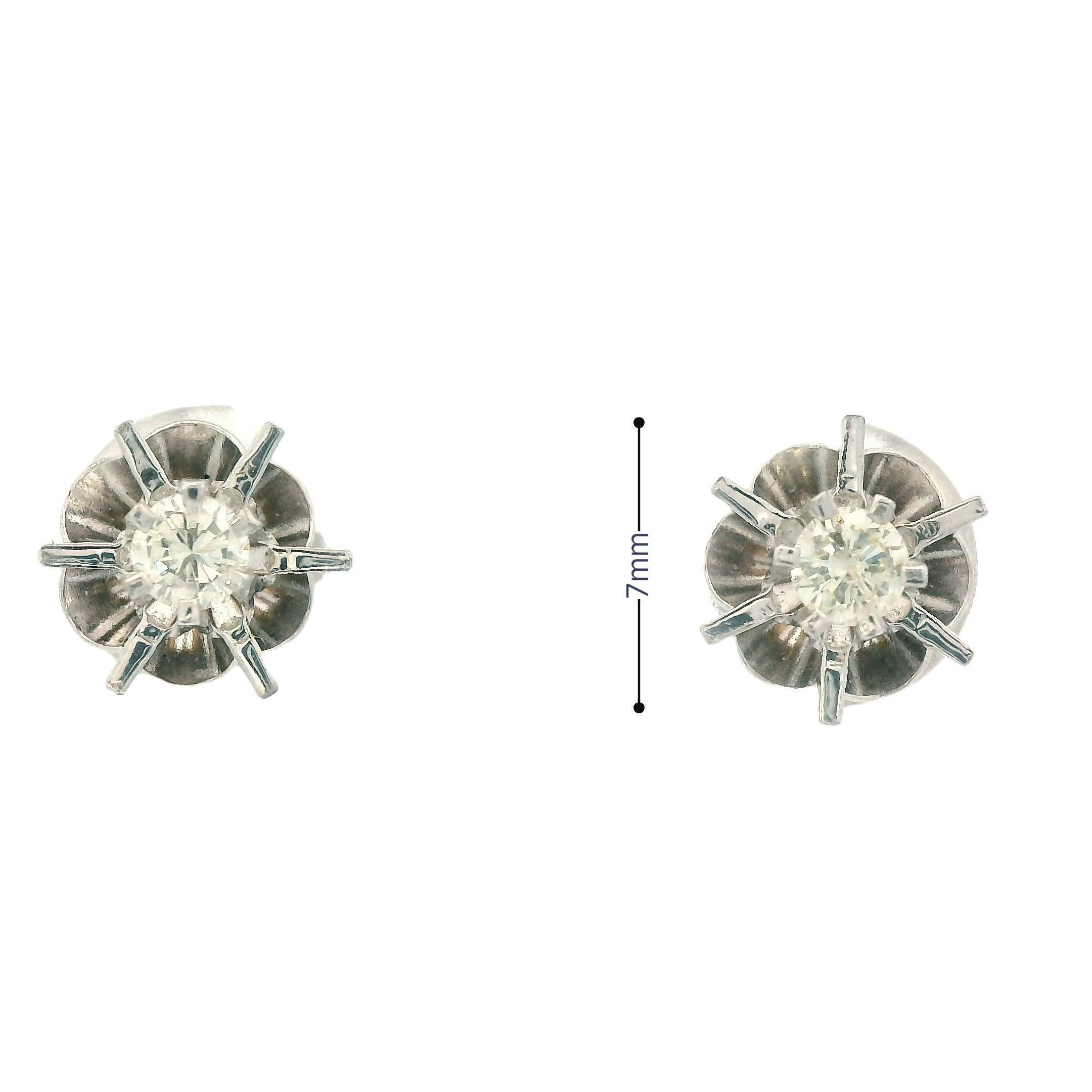 Contemporary 14k White Gold Diamond Buttercup Stud Earrings For Sale 5