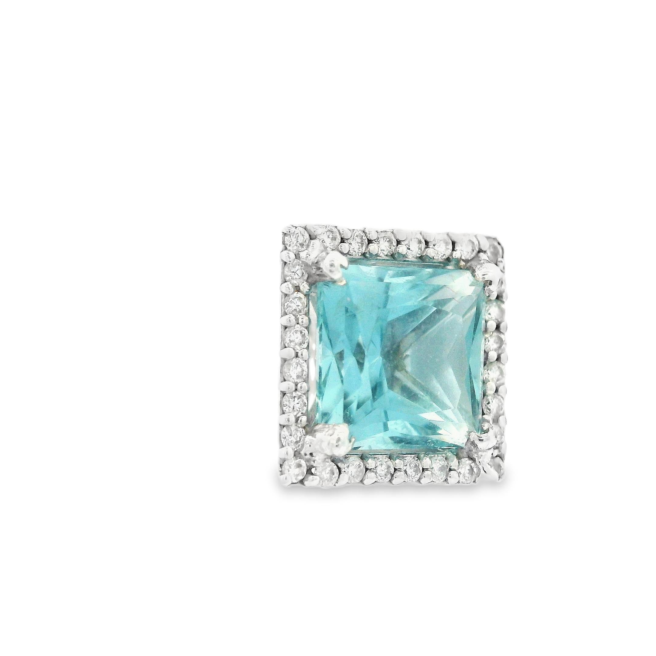 Contemporary 14k White Gold Natural Aquamarine & Diamond Stud Earrings For Sale 1