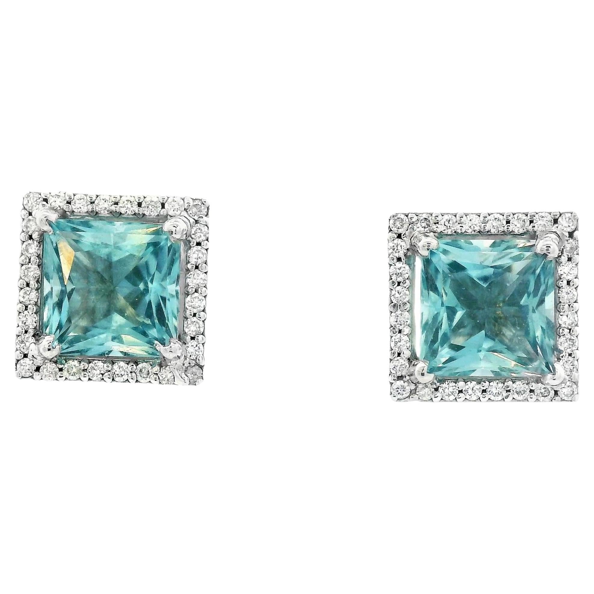 Contemporary 14k White Gold Natural Aquamarine & Diamond Stud Earrings