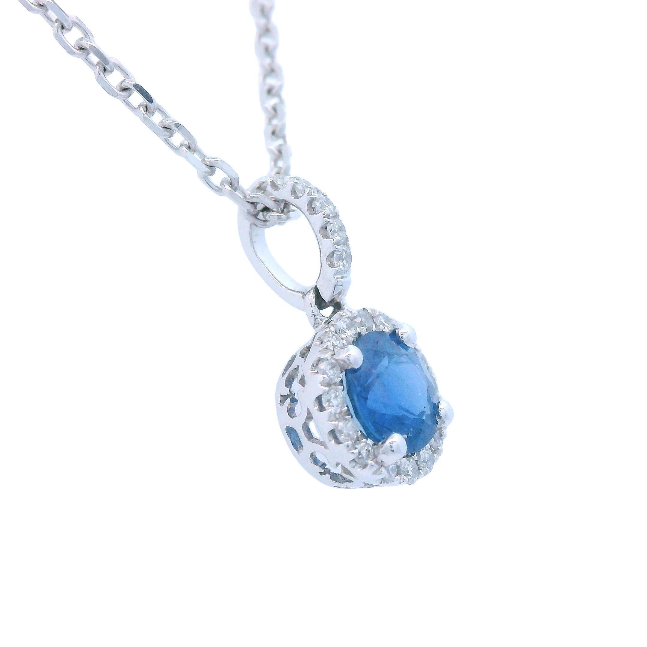 Taille ronde Collier pendentif en or blanc 14k saphir et diamant Contemporary en vente