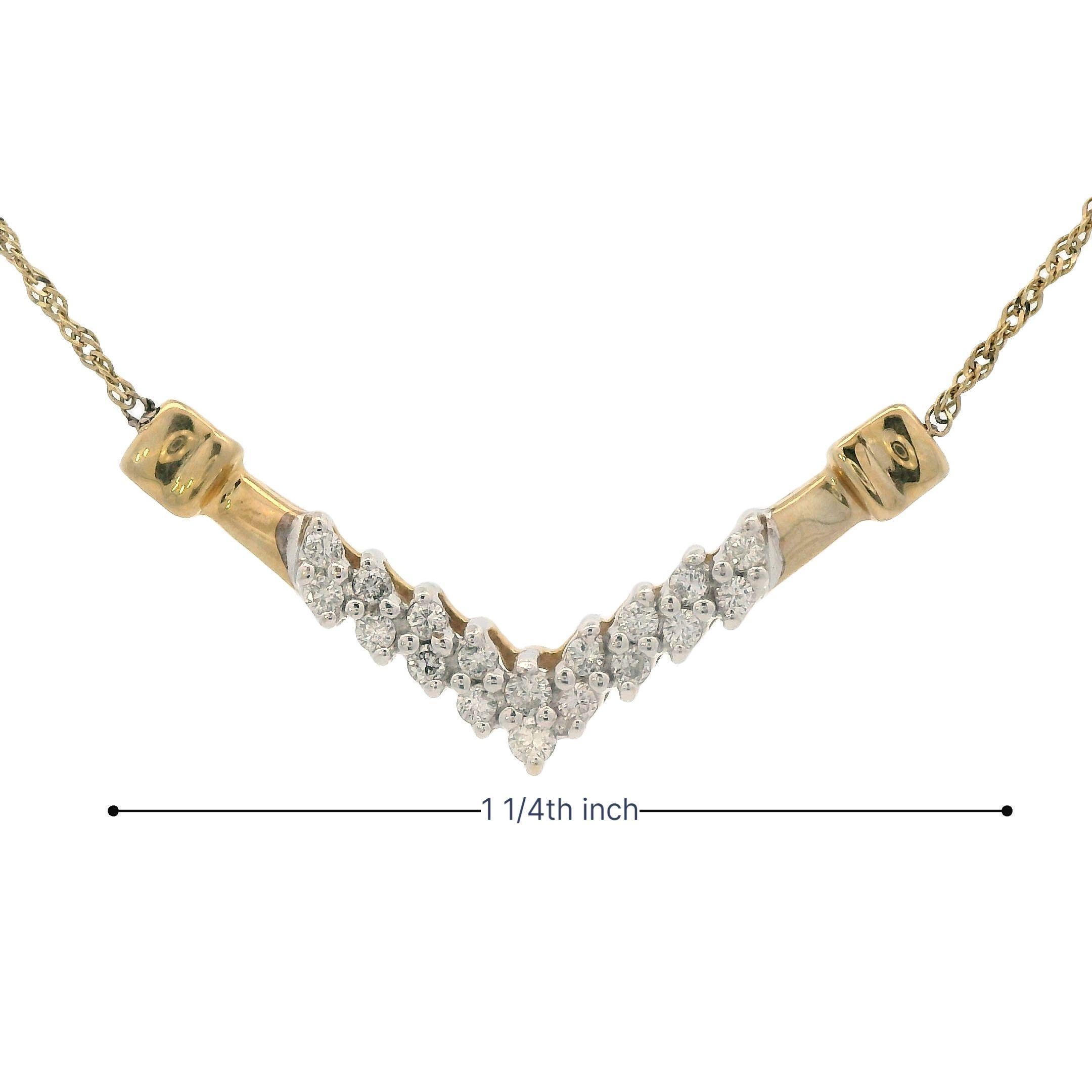 Collier contemporain en or jaune 14k à chevrons et diamants en vente 3