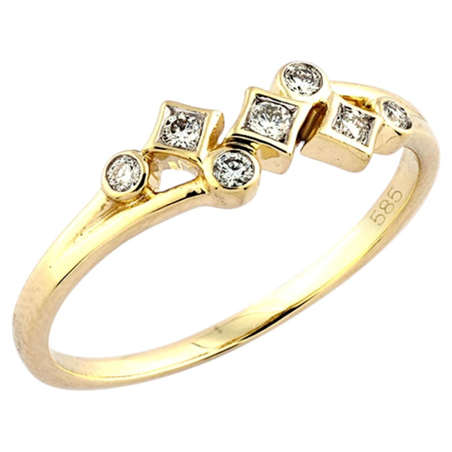 Contemporary 14K Yellow Gold Diamond Cluster Ring, Seven Stones